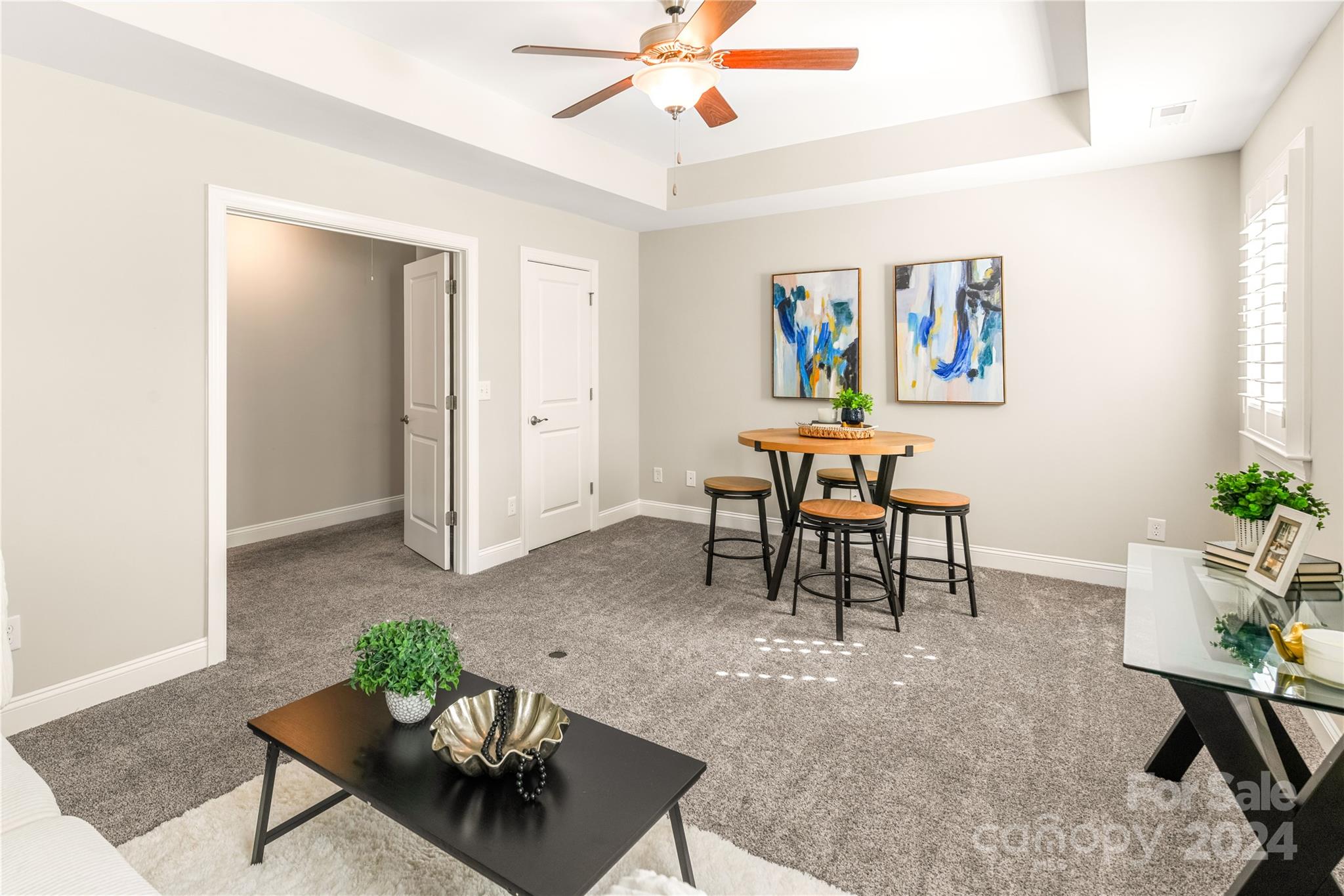 The Retreat At Sunset Ridge - Residential