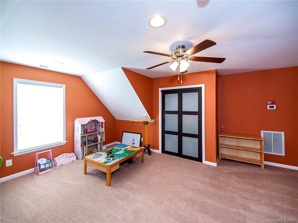 Savannah Place - Residential