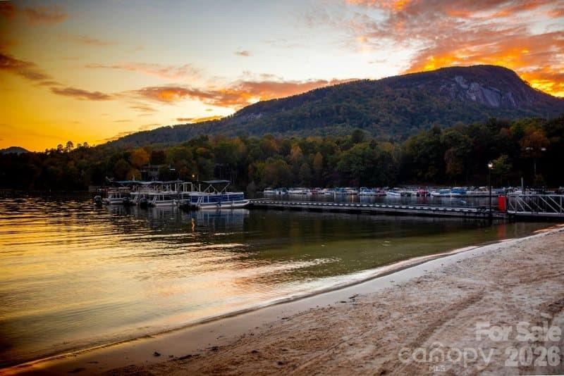 Rumbling Bald on Lake Lure - Residential
