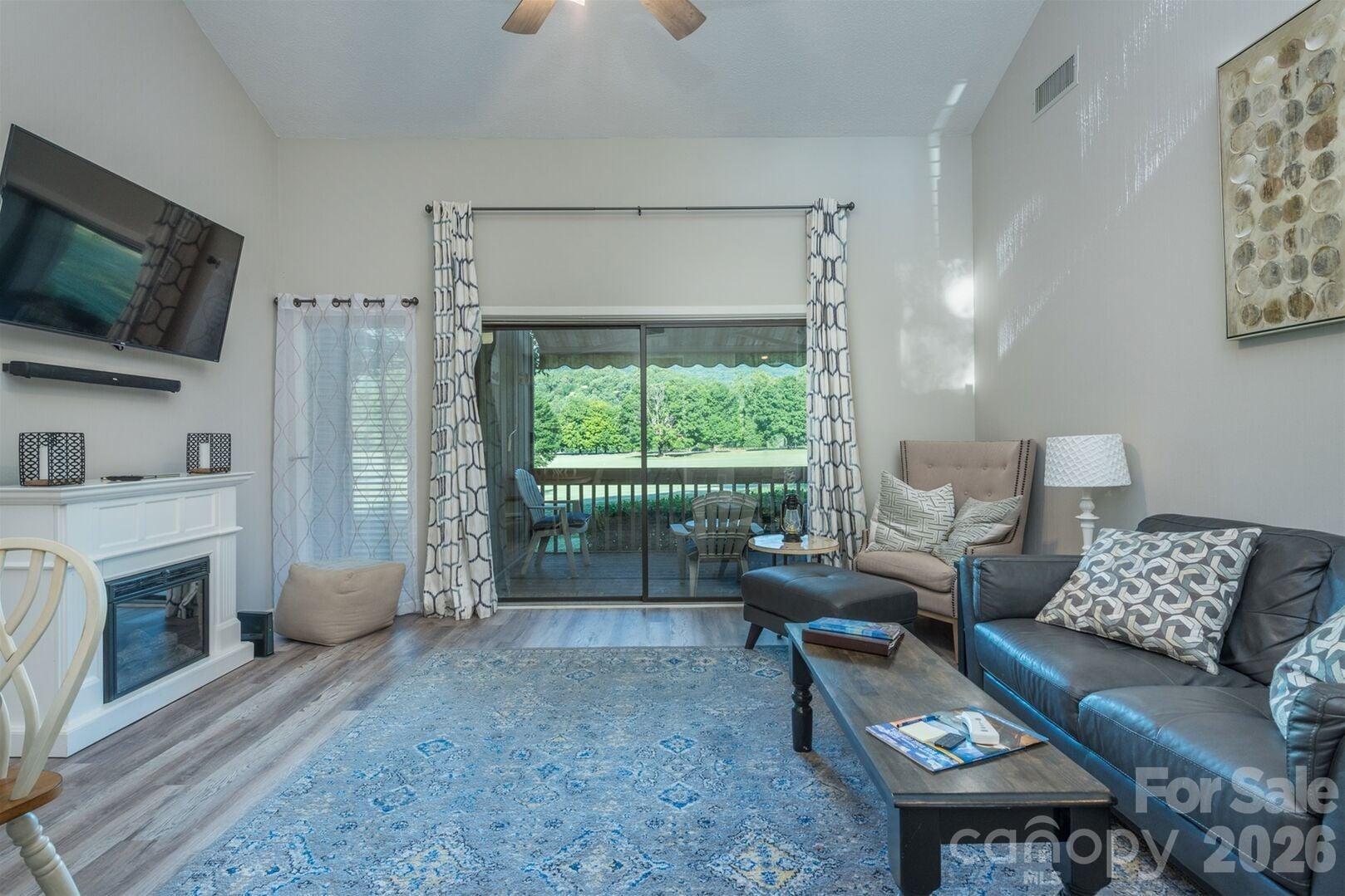 Rumbling Bald on Lake Lure - Residential