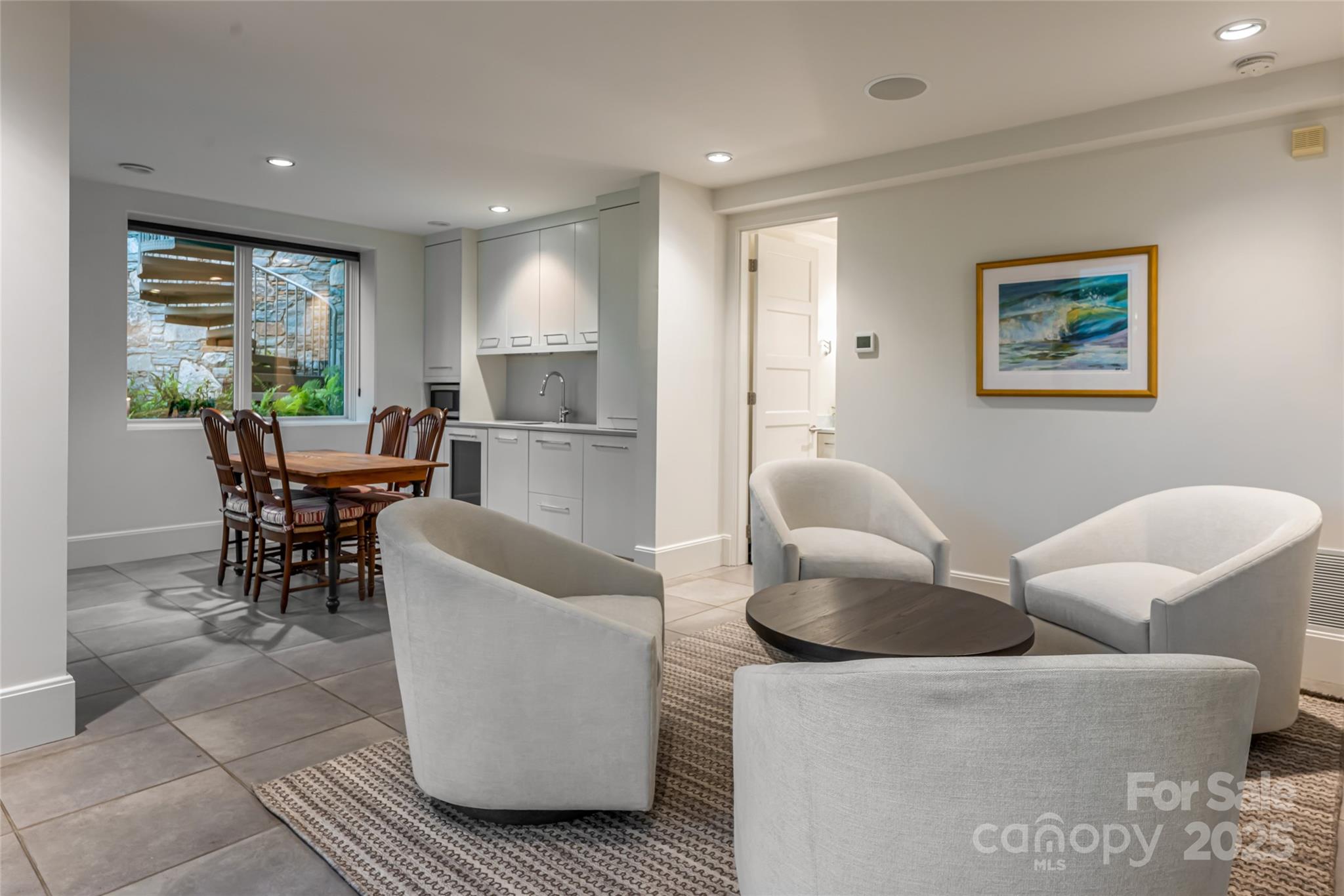 Kimberly Knoll - Residential