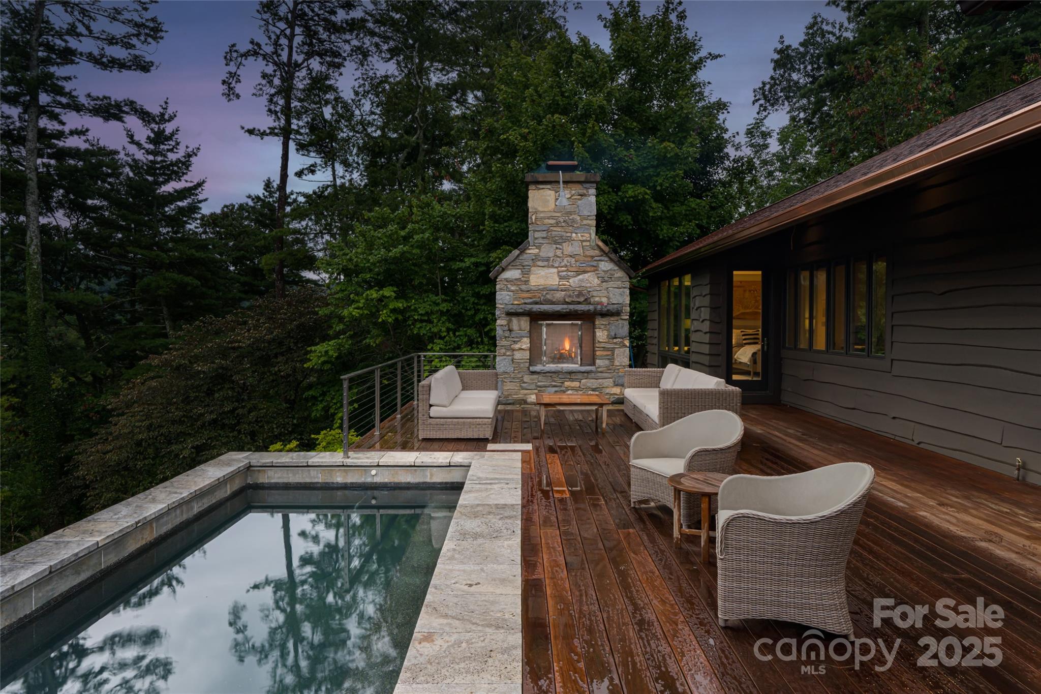 Kimberly Knoll - Residential