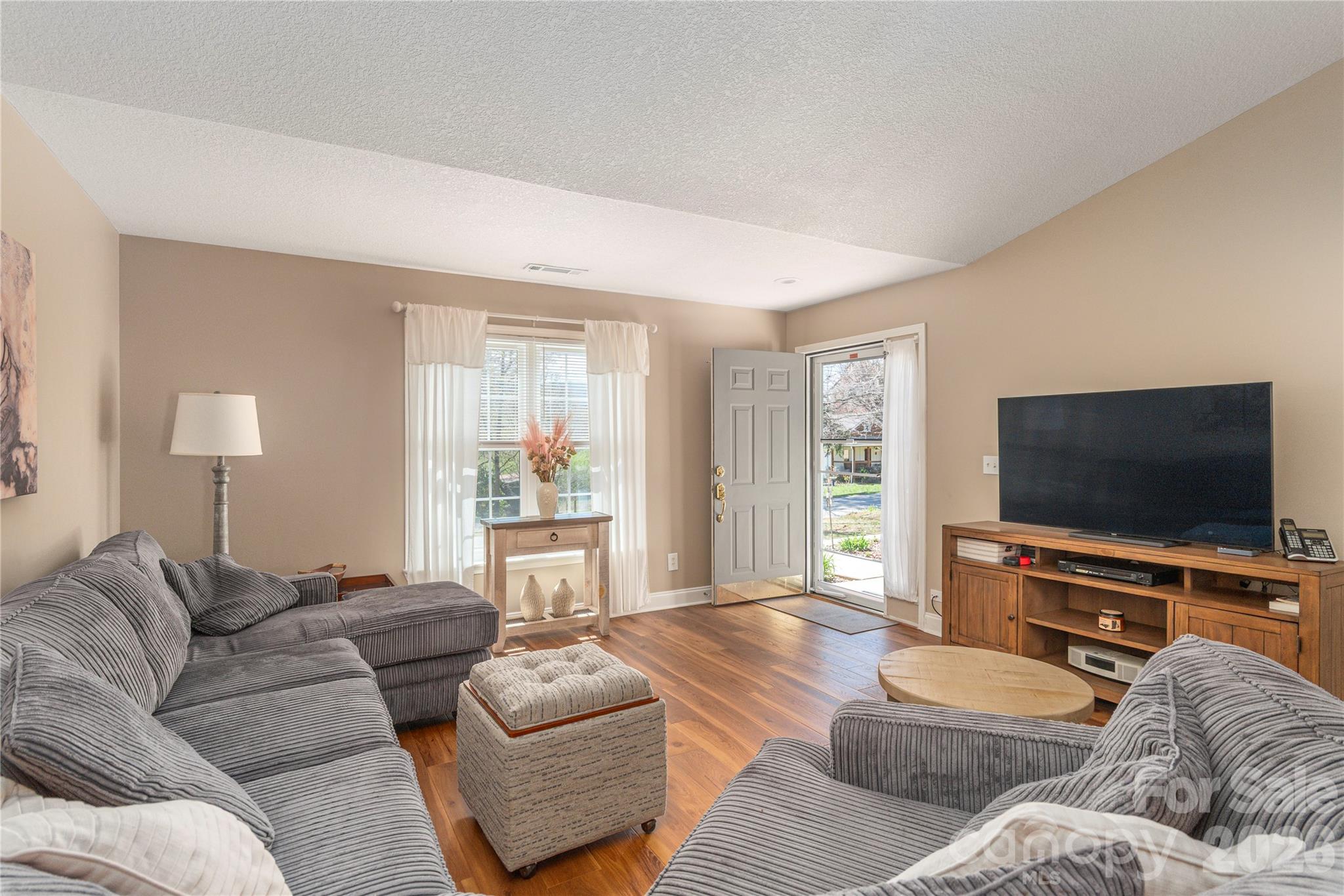 Pearl Street - Residential