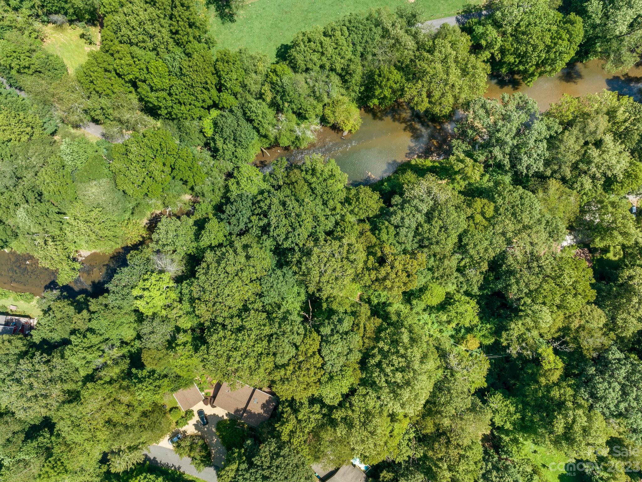 Botany Woods - Land