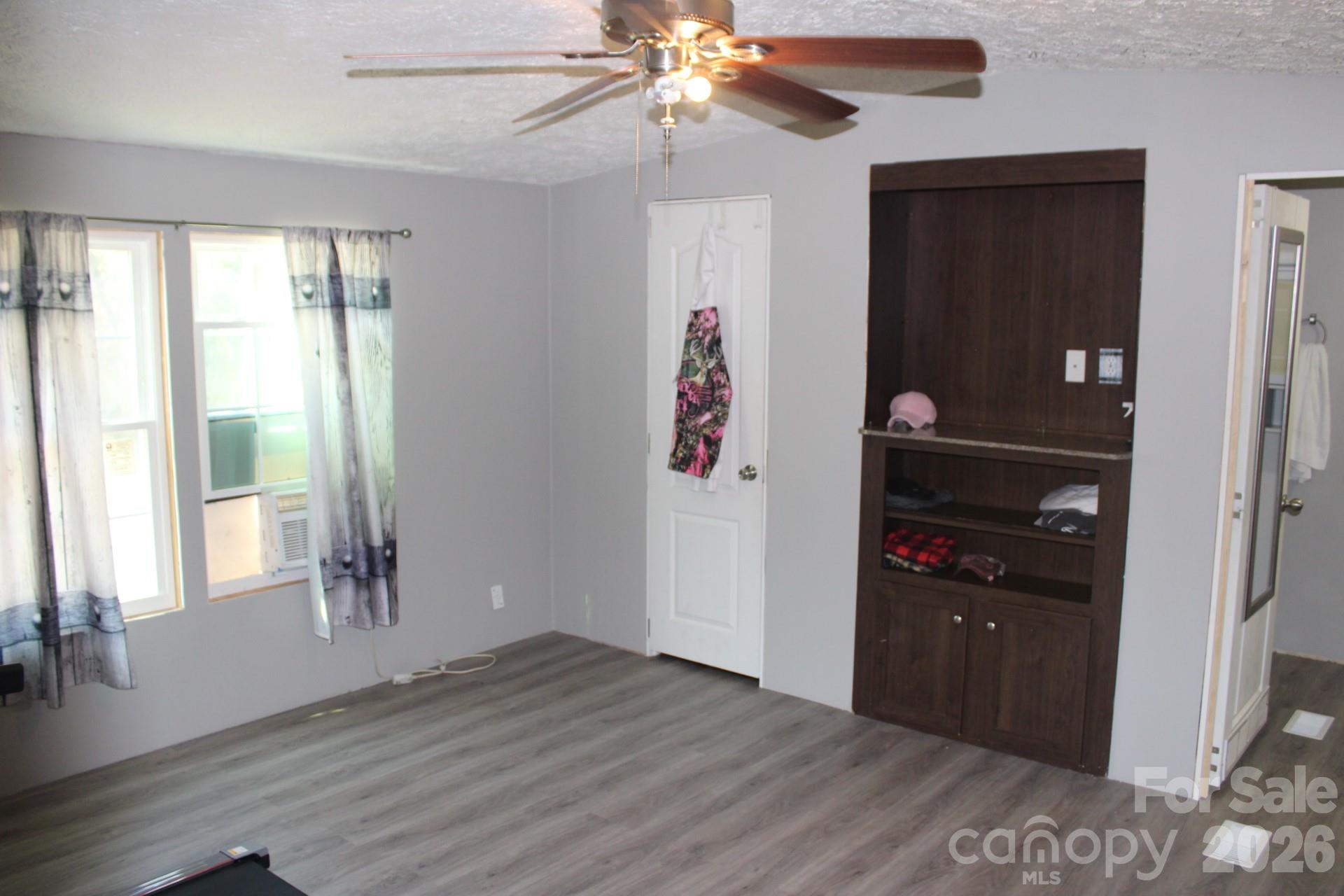Deer Meadows - Residential