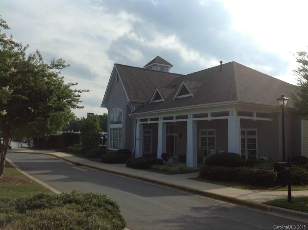 Tega Cay - Land