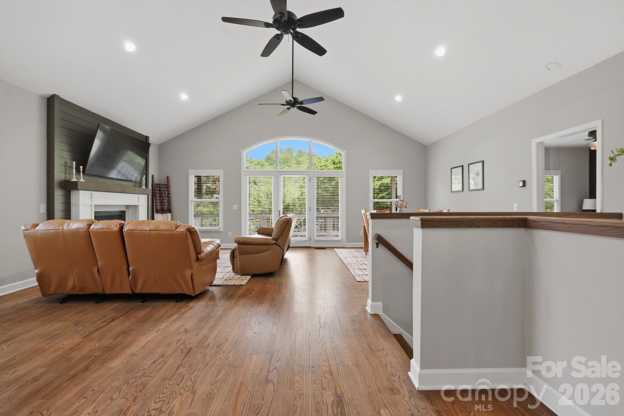 Jefferson Landing - Residential