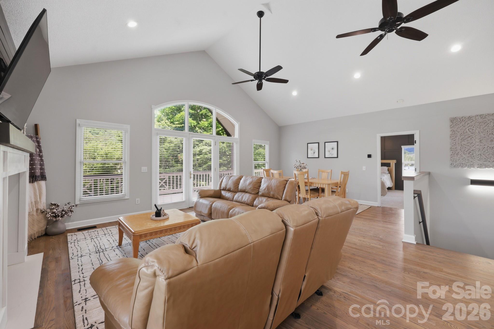 Jefferson Landing - Residential