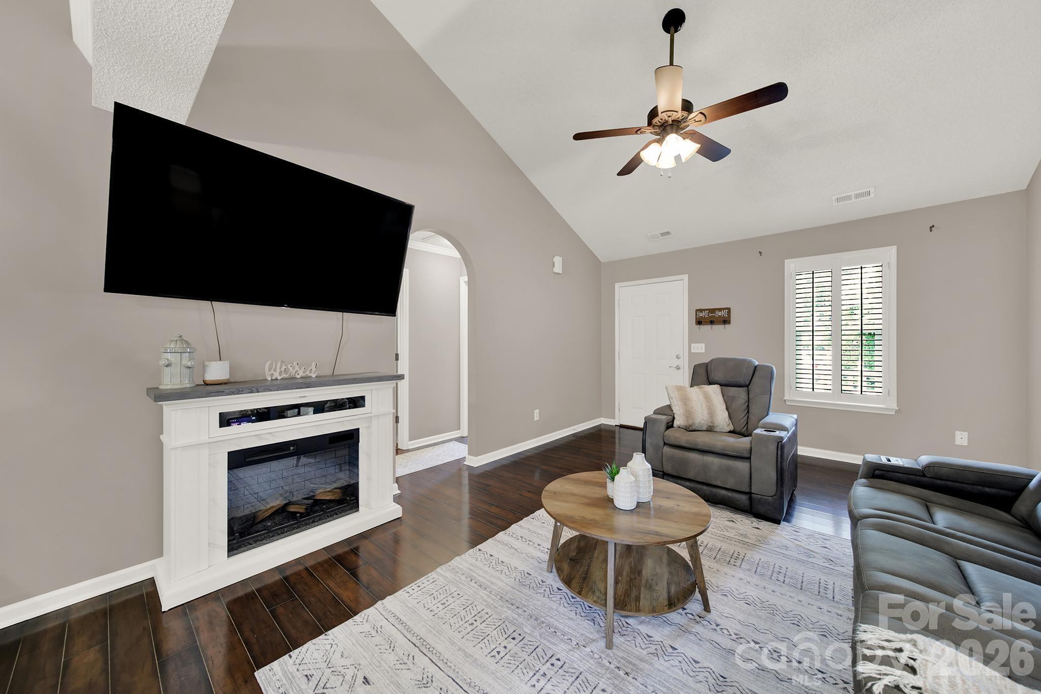 Chelsea Woods - Residential