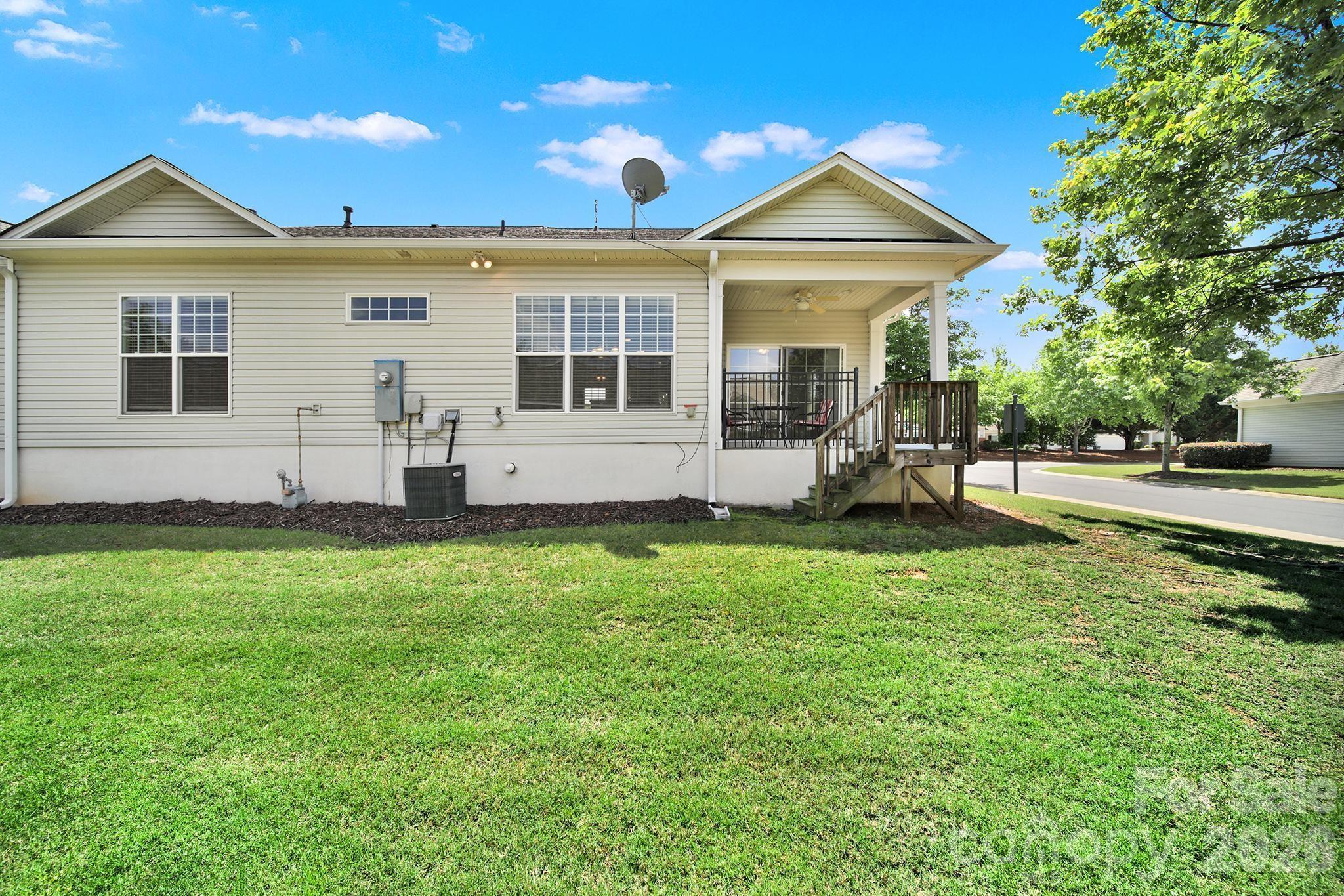 Sun City Carolina Lakes - Residential