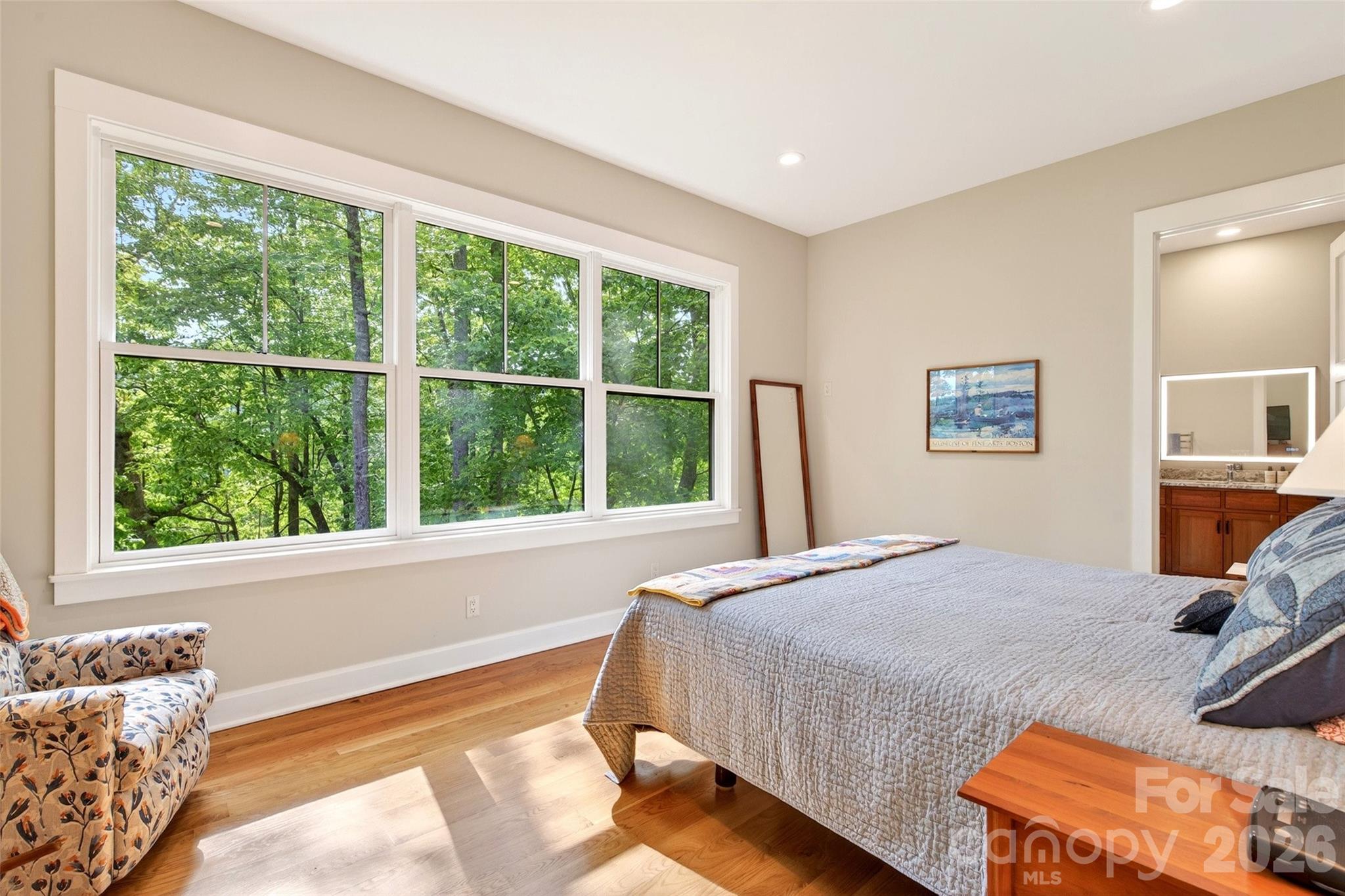 The Settings Of Black Mountain - Residential