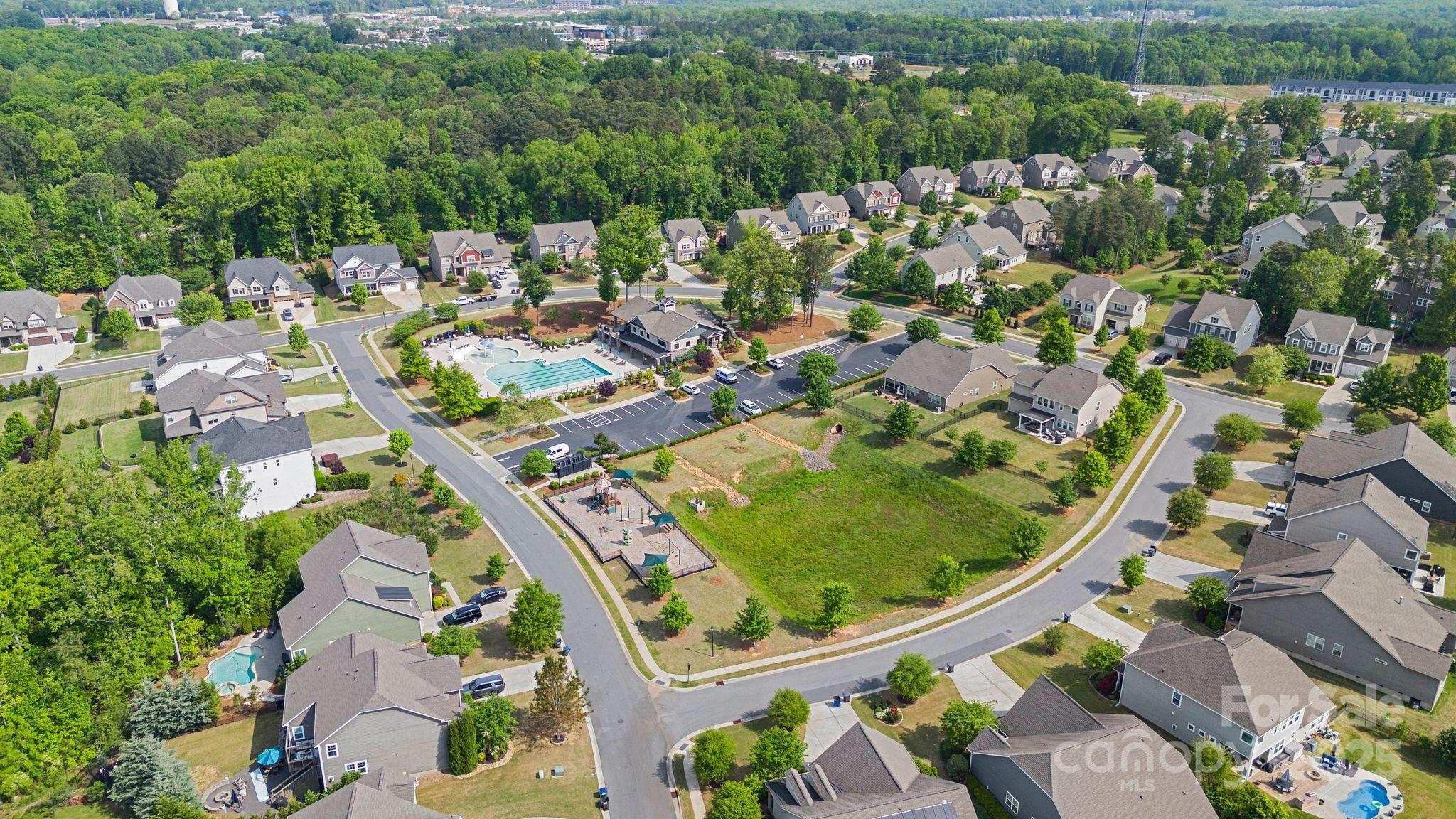 The Retreat at Rayfield - Residential