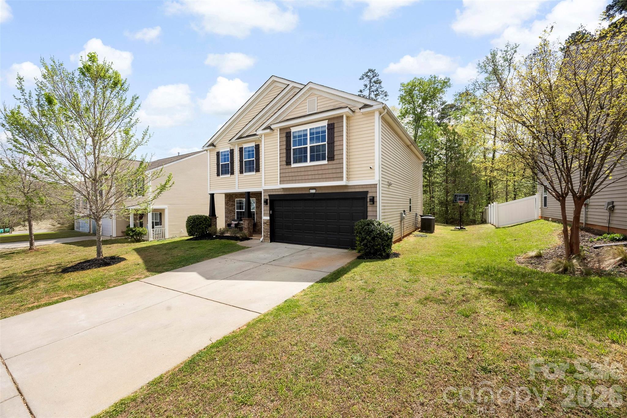 Northlake Landing - Residential