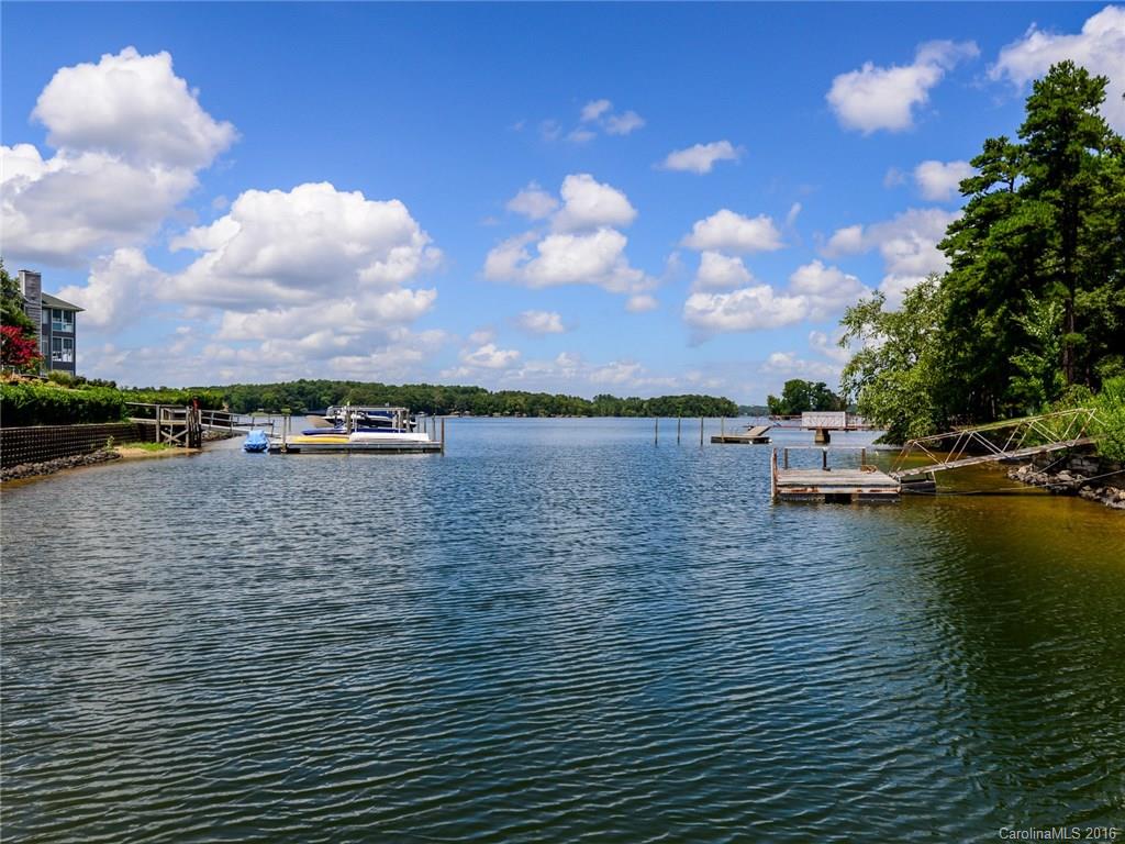 Lake Club - Residential