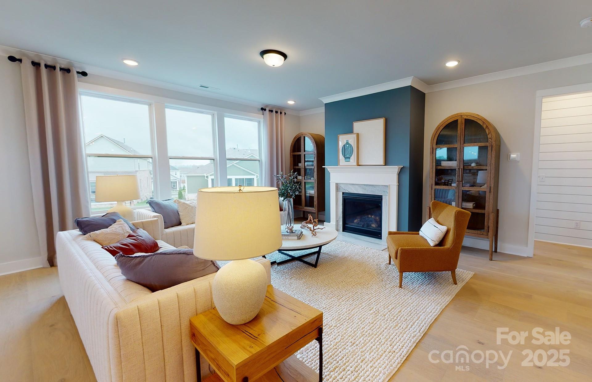 Patterson Pond - Residential