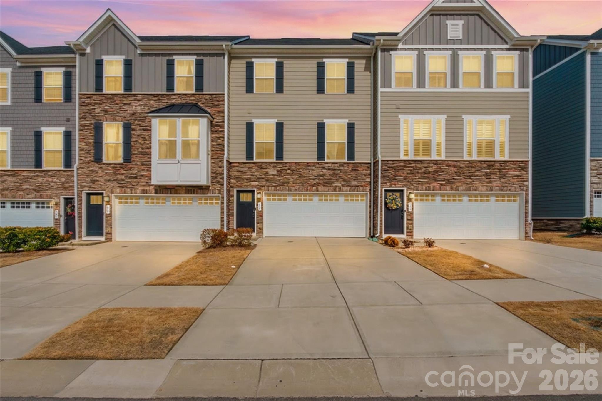 Trinity Townes - Residential