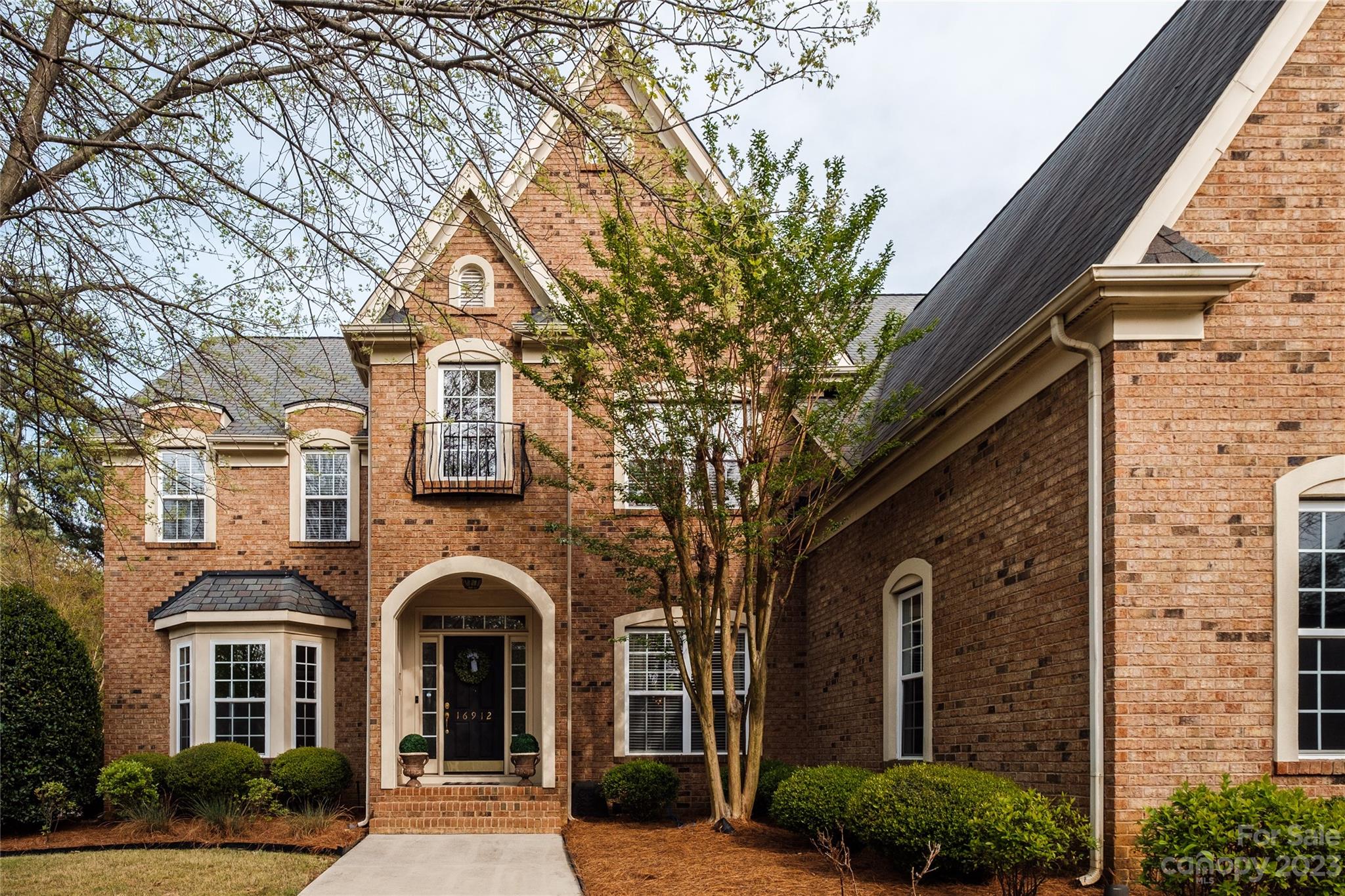 Are you looking for resort-style living, a spacious backyard with entertaining areas and an elegantly appointed brick home?This Palisades stunner is not to be missed.Unbelievable space throughout this special property, with upgrades throughout the home.From the grand foyer that greets your guests, to the light open family room and welcoming kitchen, this home provides a warm ambience for everyday living.The primary suite is truly spectacular, with enough space to design your own special area to get away from it all. The bonus room provides a wealth of opportunity to make this your space to relax and enjoy the things that you love.Enjoy your private backyard with two levels of deck space.The Palisades community features optional Golf/Tennis and Social memberships, including a Jack Nicklaus golf course.The stunning HOA clubhouse and pool is available for all residents, with a gym and athletic courts.Close to Lake Wylie, and minutes to Uptown and the airport, you will LOVE where you live!