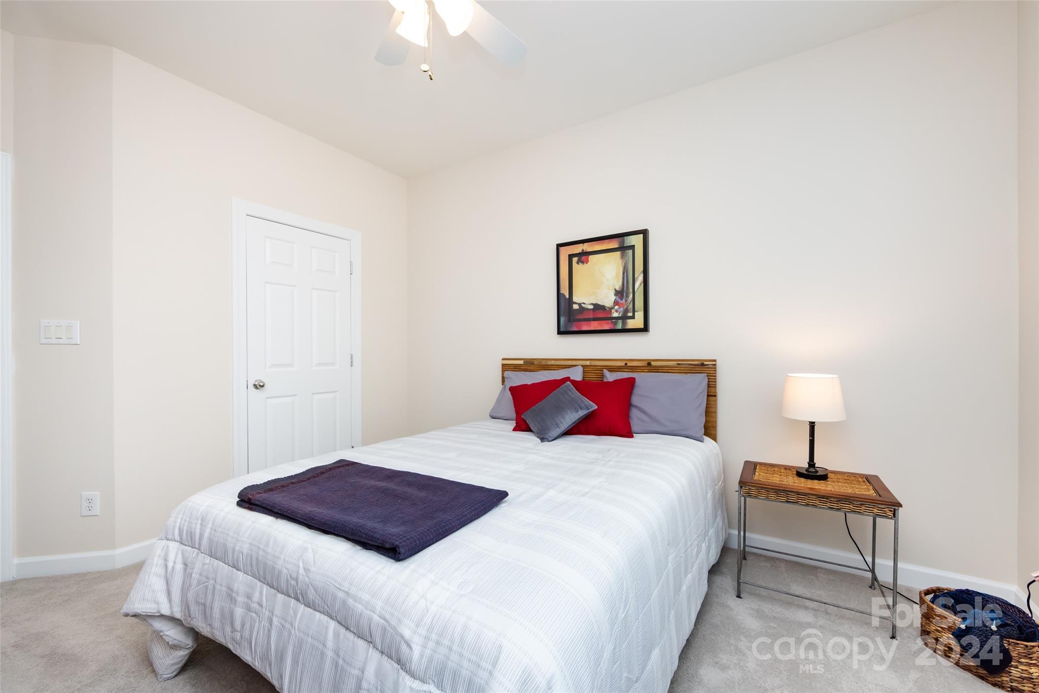 Lake Shore - Residential