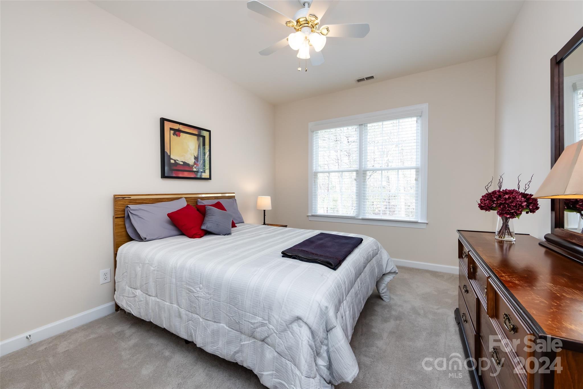 Lake Shore - Residential