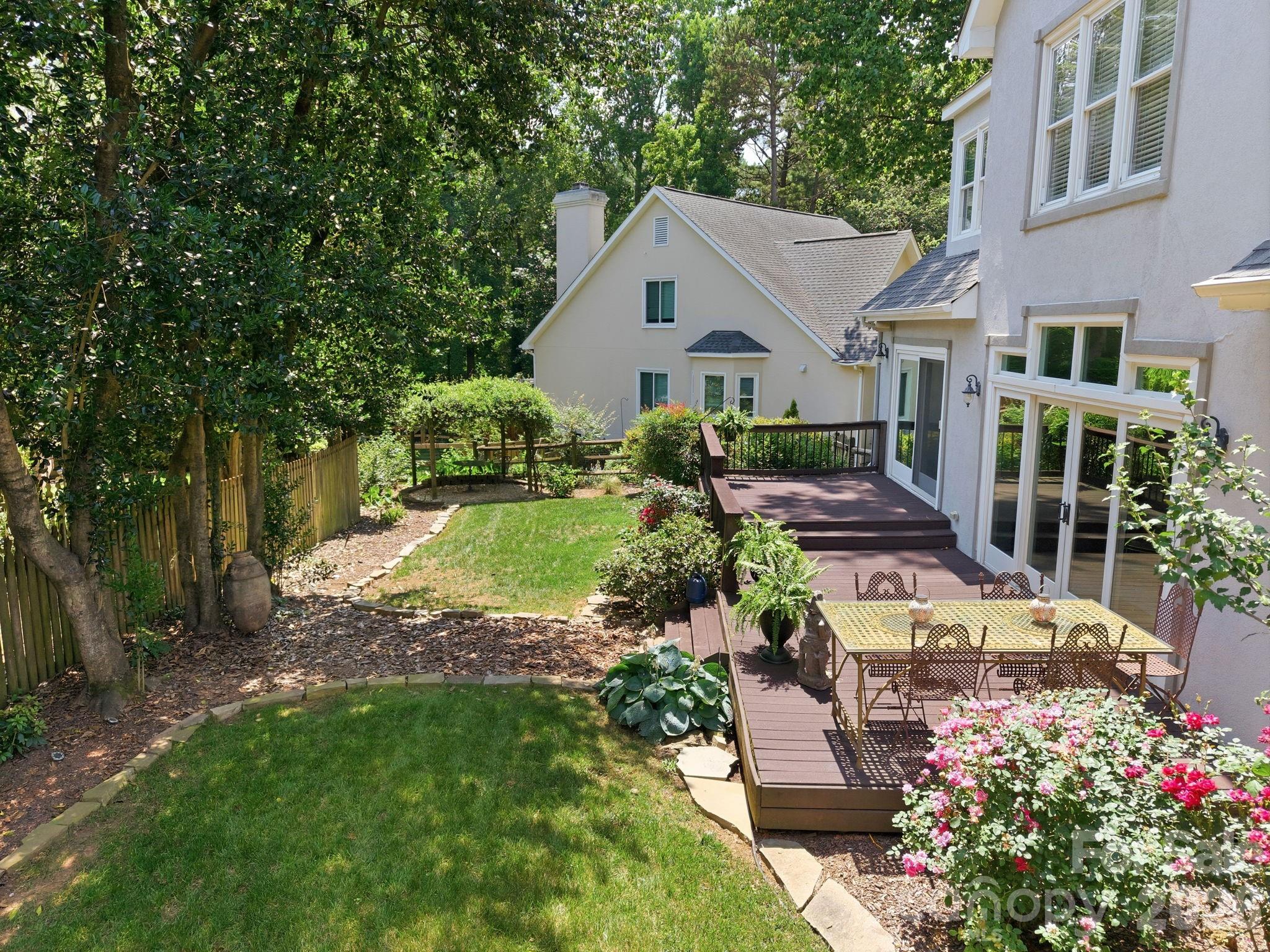 Blue Stone Harbor - Residential