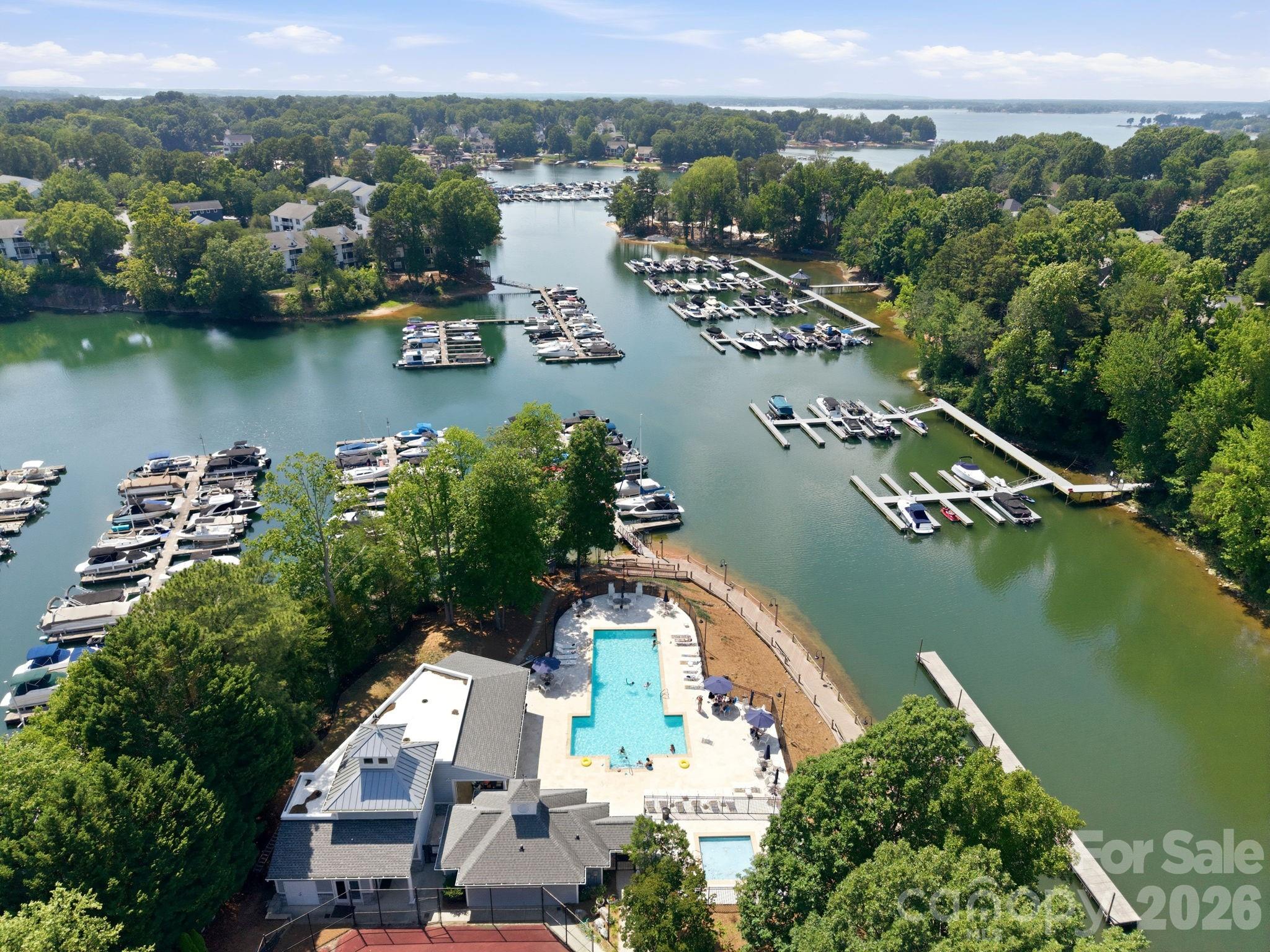 Blue Stone Harbor - Residential
