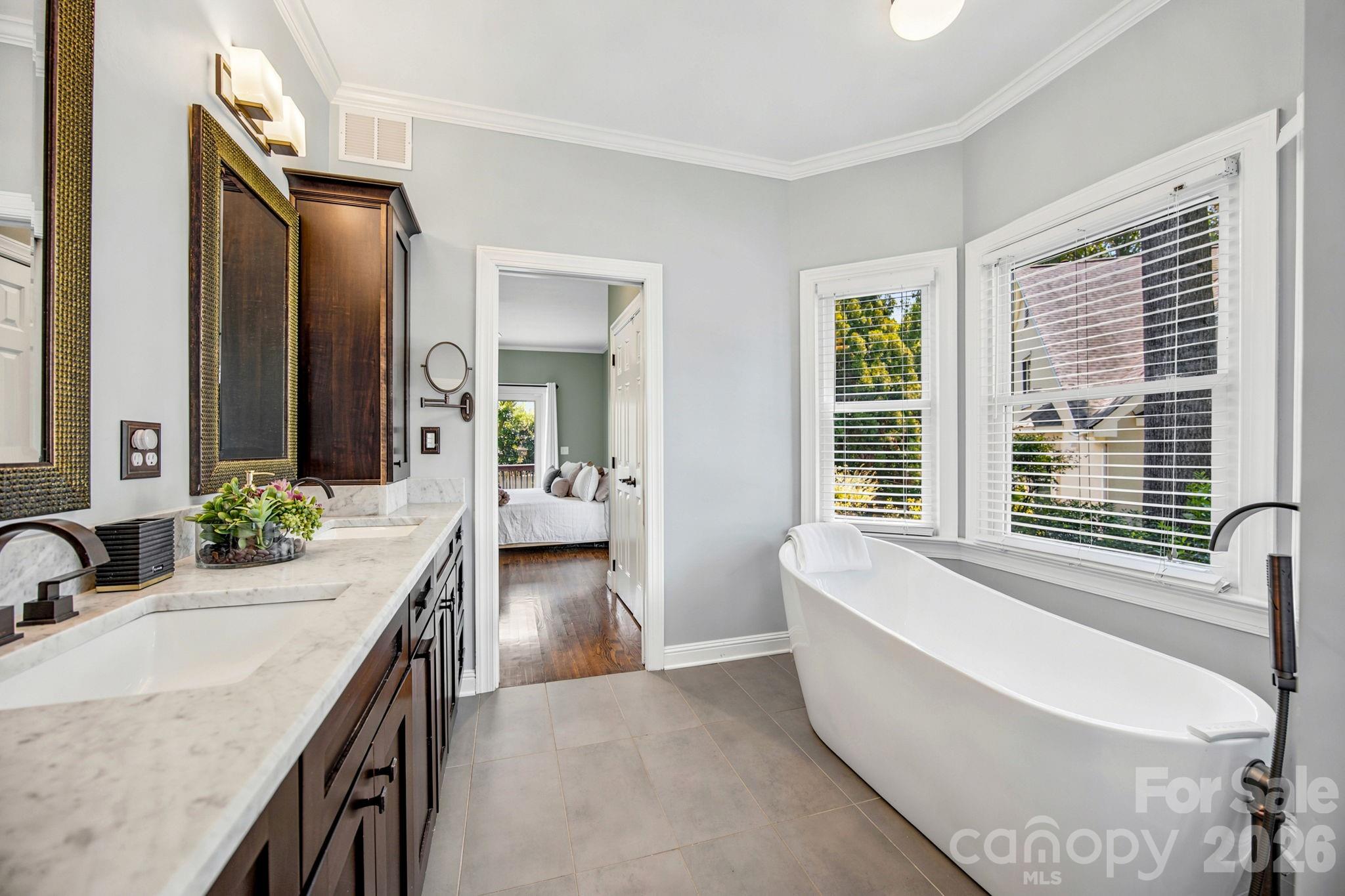 Blue Stone Harbor - Residential