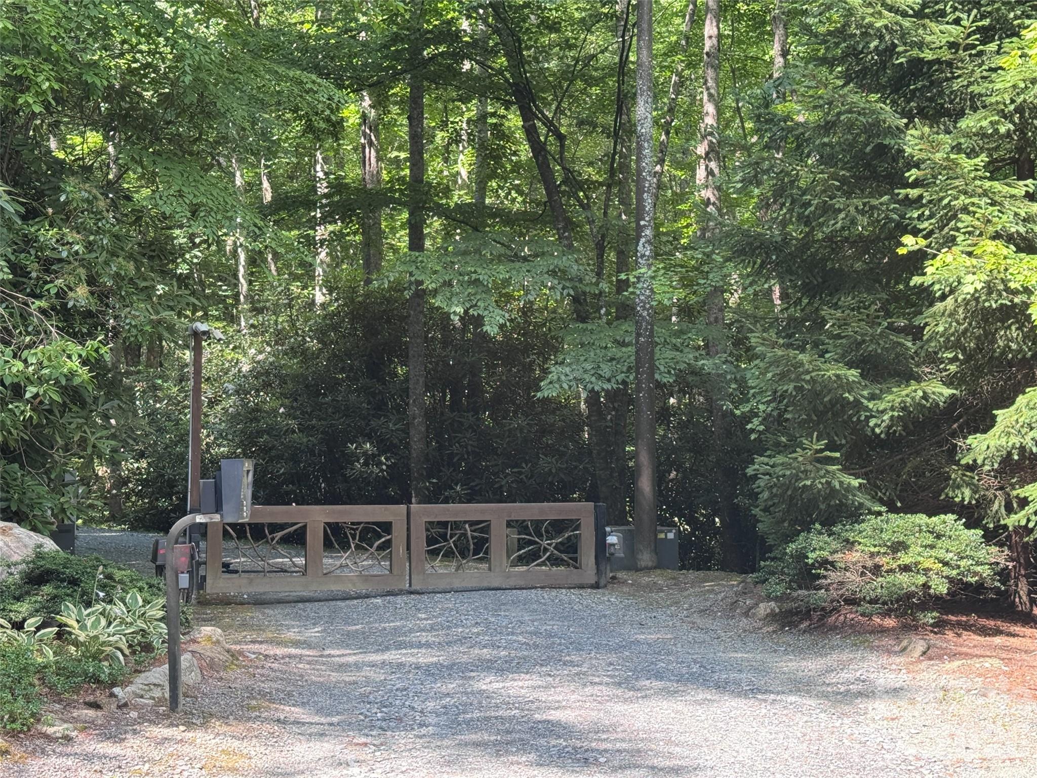 The Reserve - Land