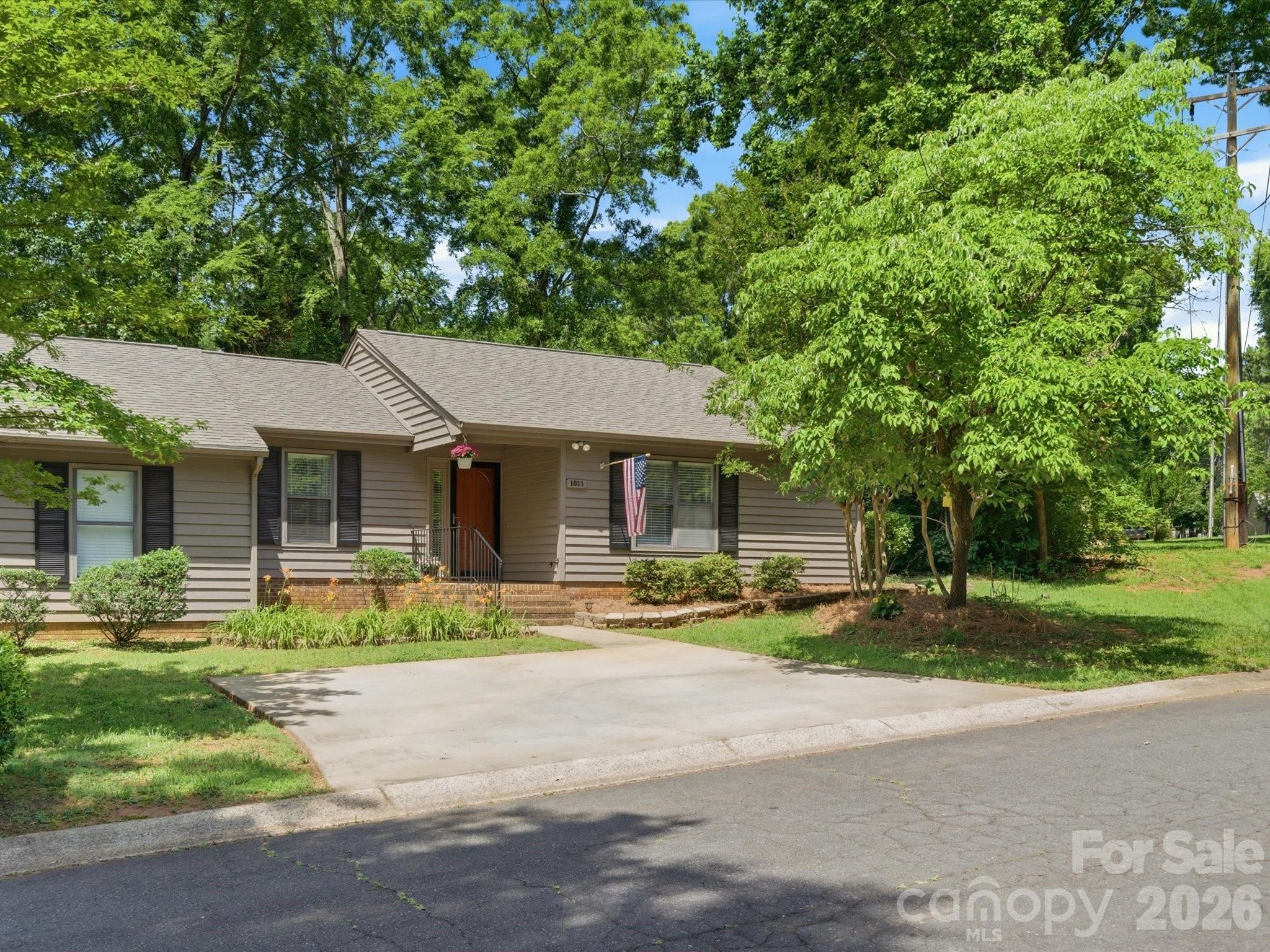 Dogwood Hills - Residential