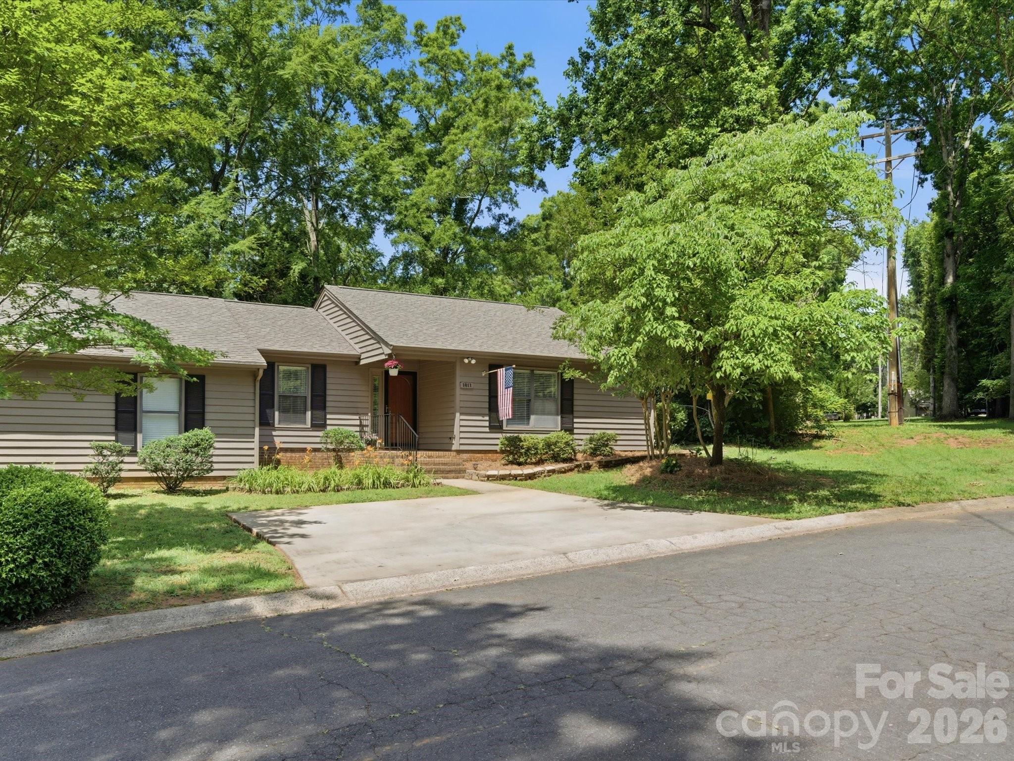 Dogwood Hills - Residential