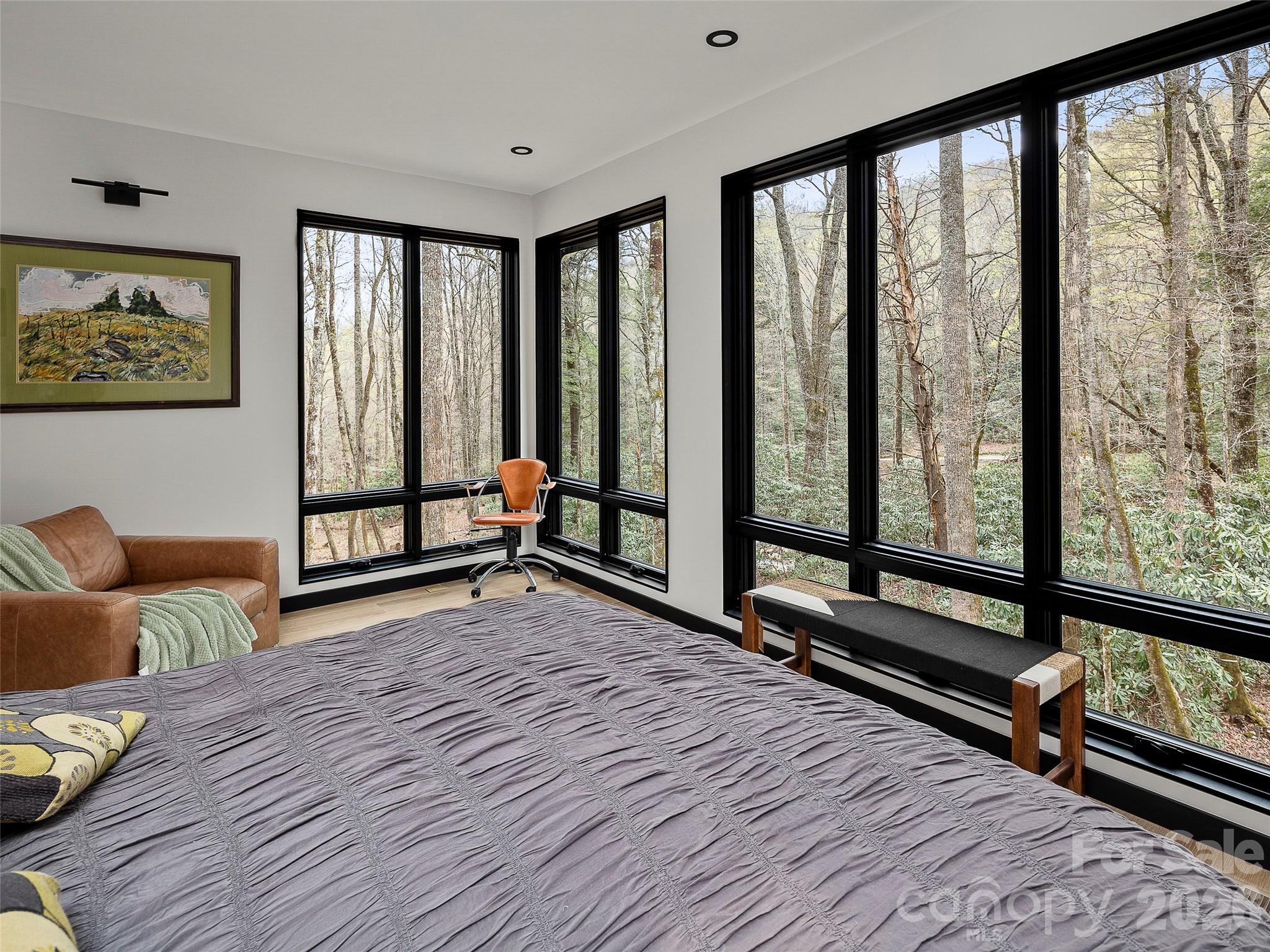 Laurel Ridge - Residential