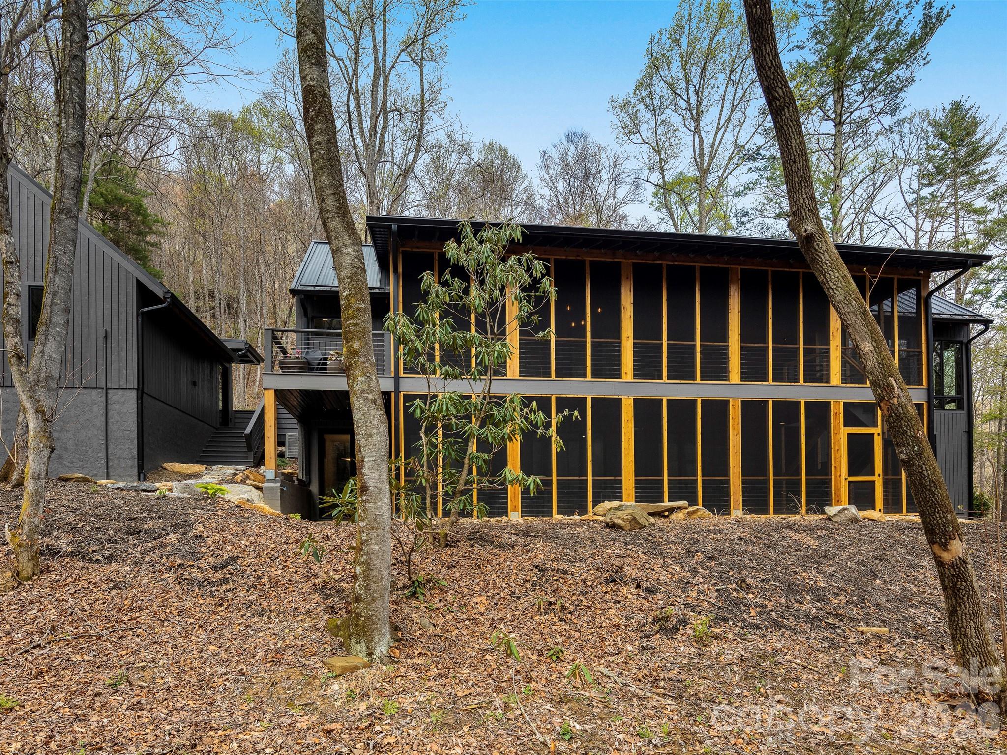 Laurel Ridge - Residential