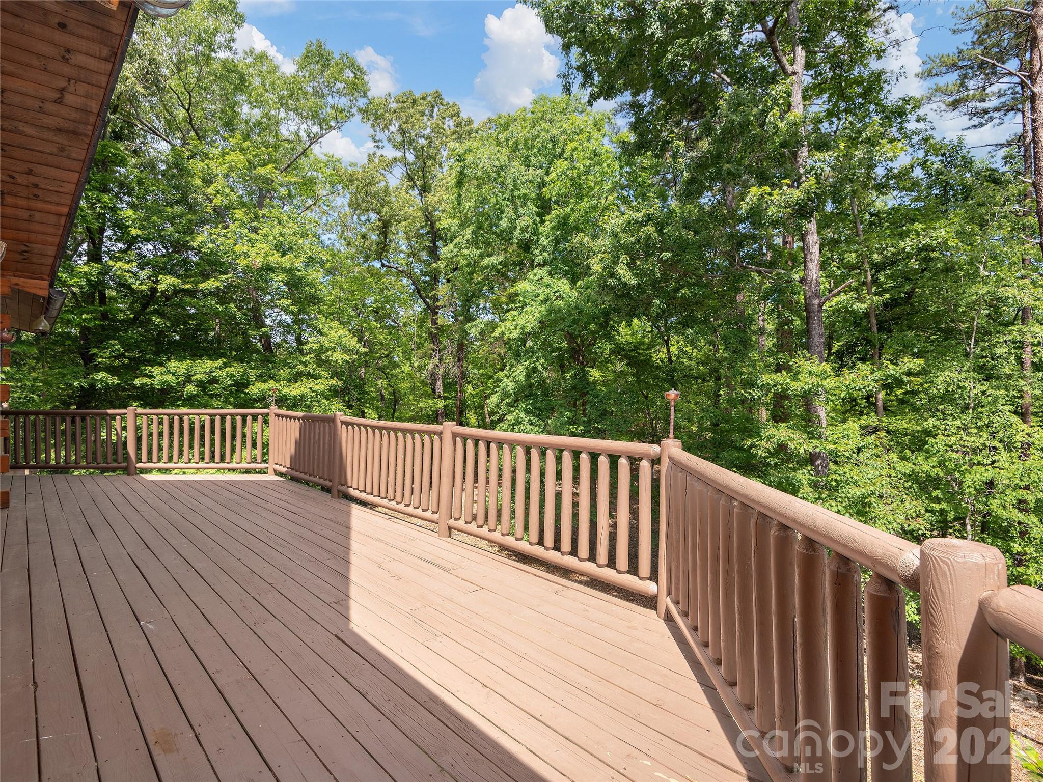 Lake Adger - Residential