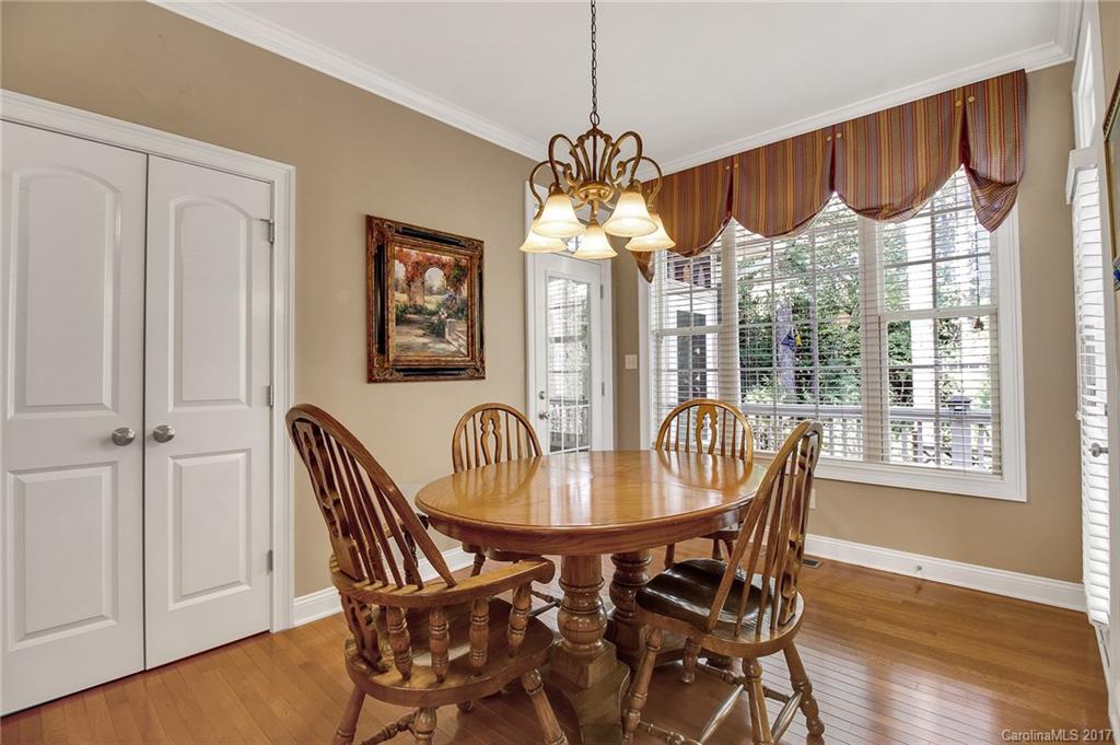 Seven Oaks - Residential