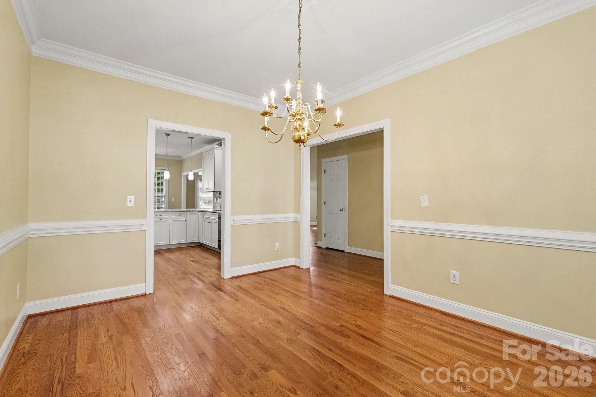 The Oaks On Providence - Residential