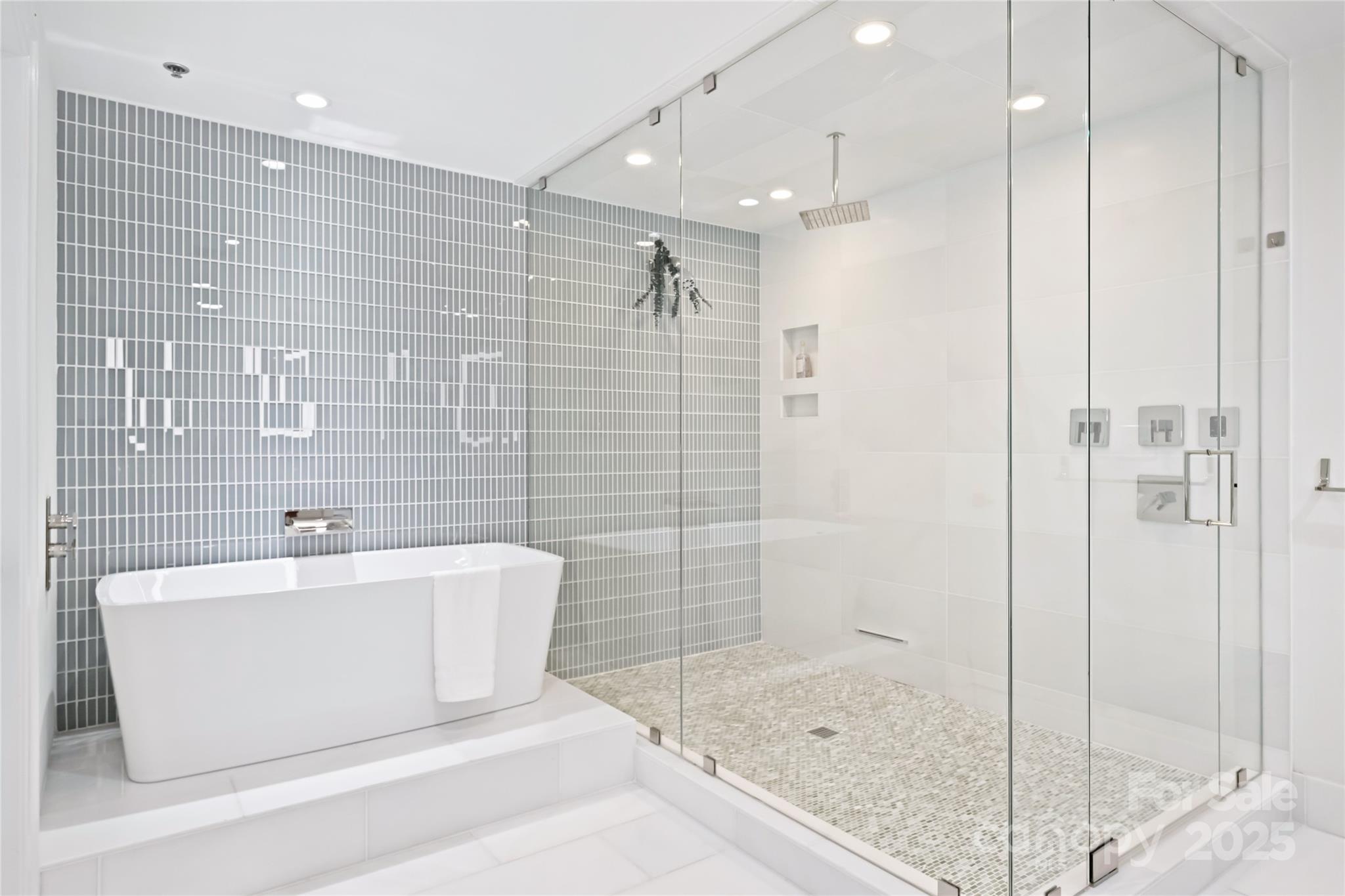 Iveys Townhomes - Residential