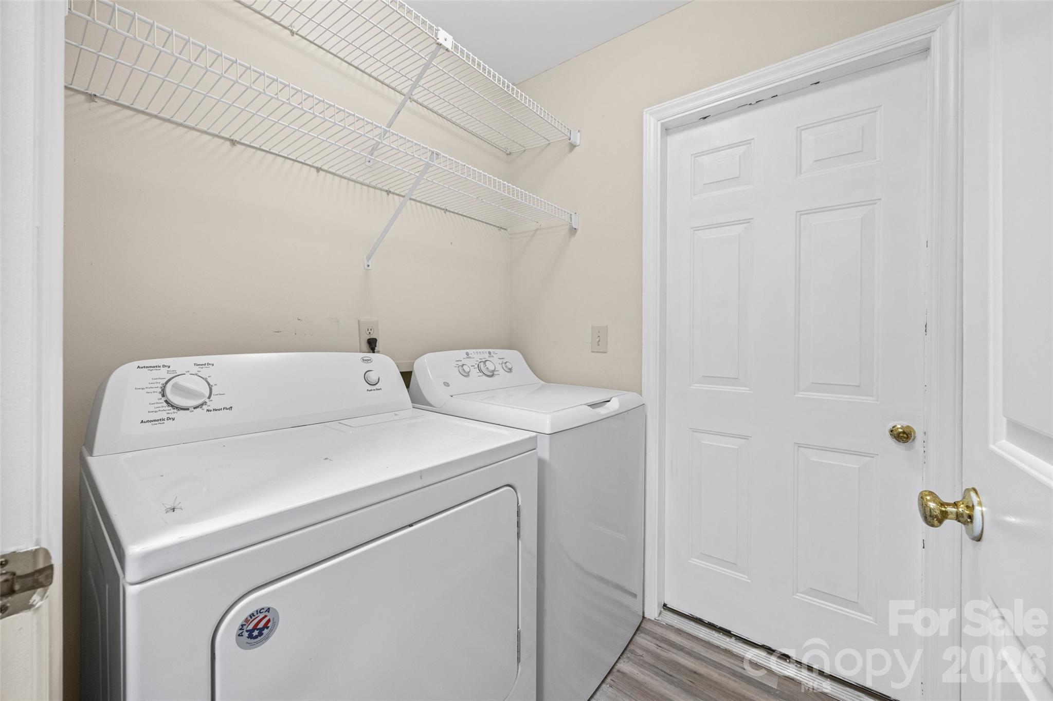 Tega Cay - Residential