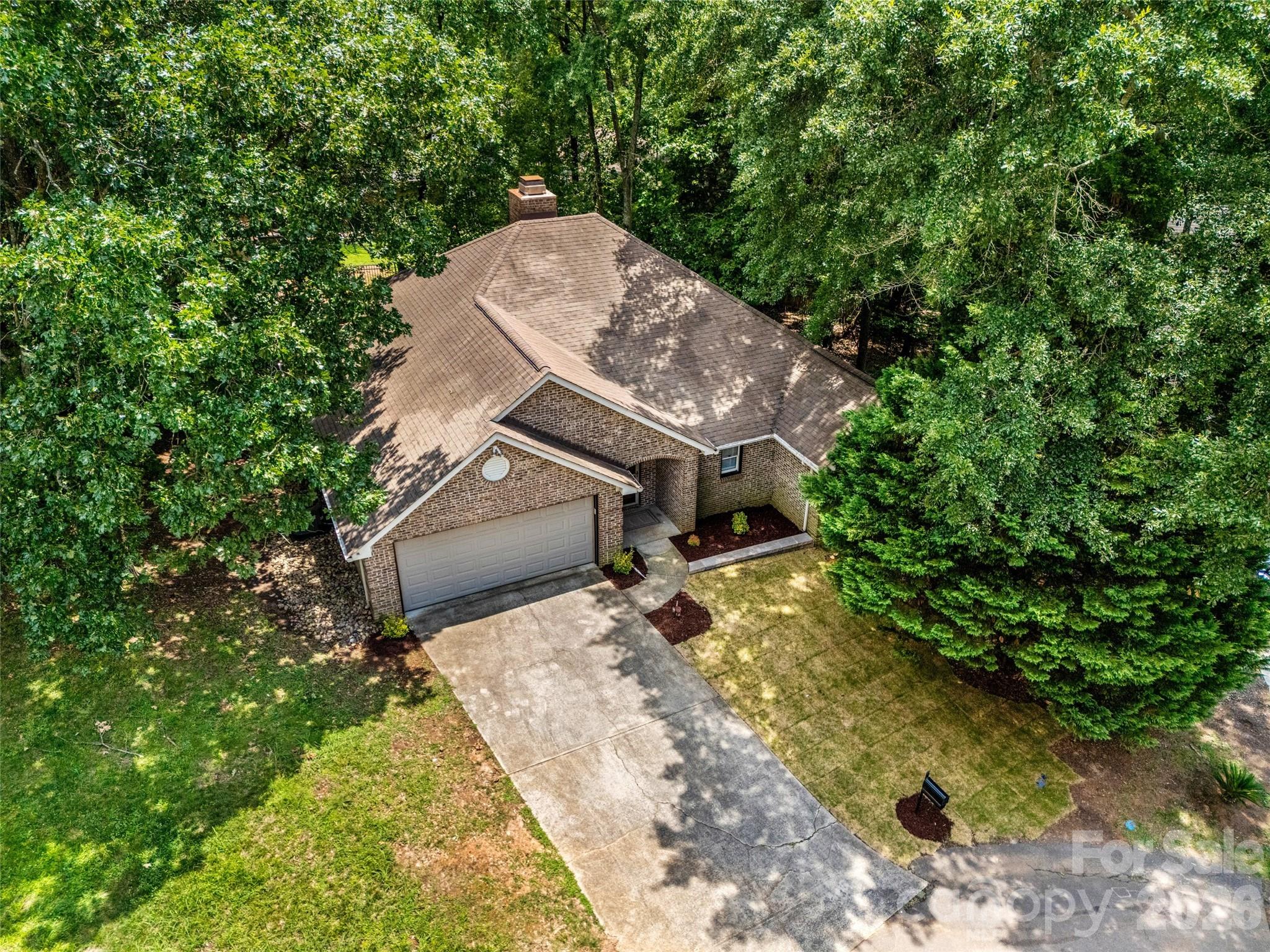 Tega Cay - Residential