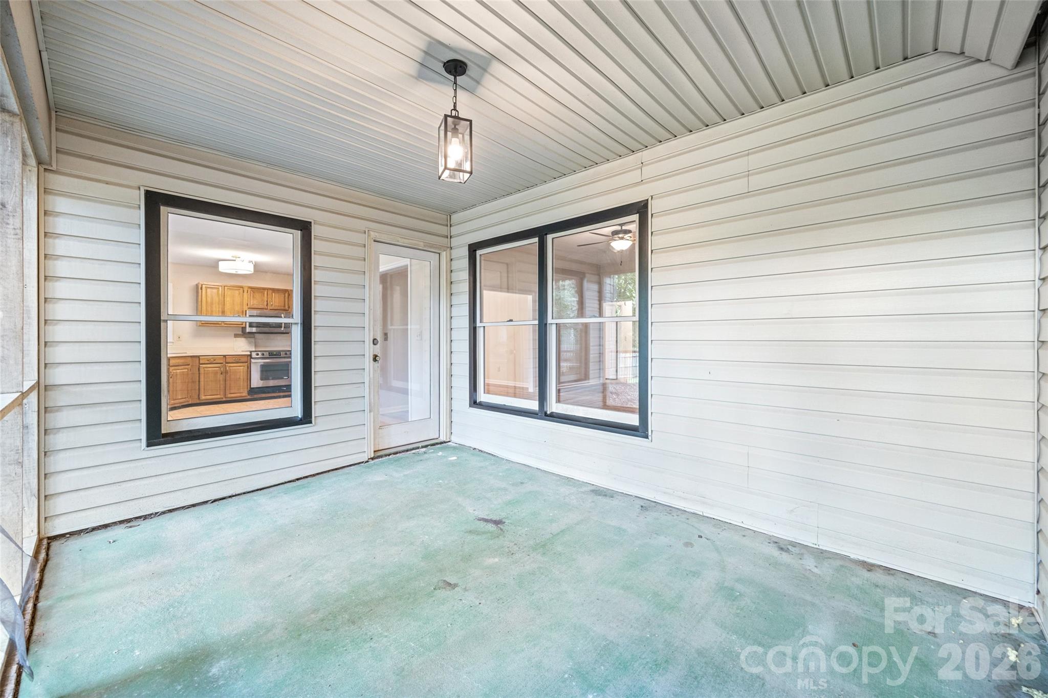 Tega Cay - Residential