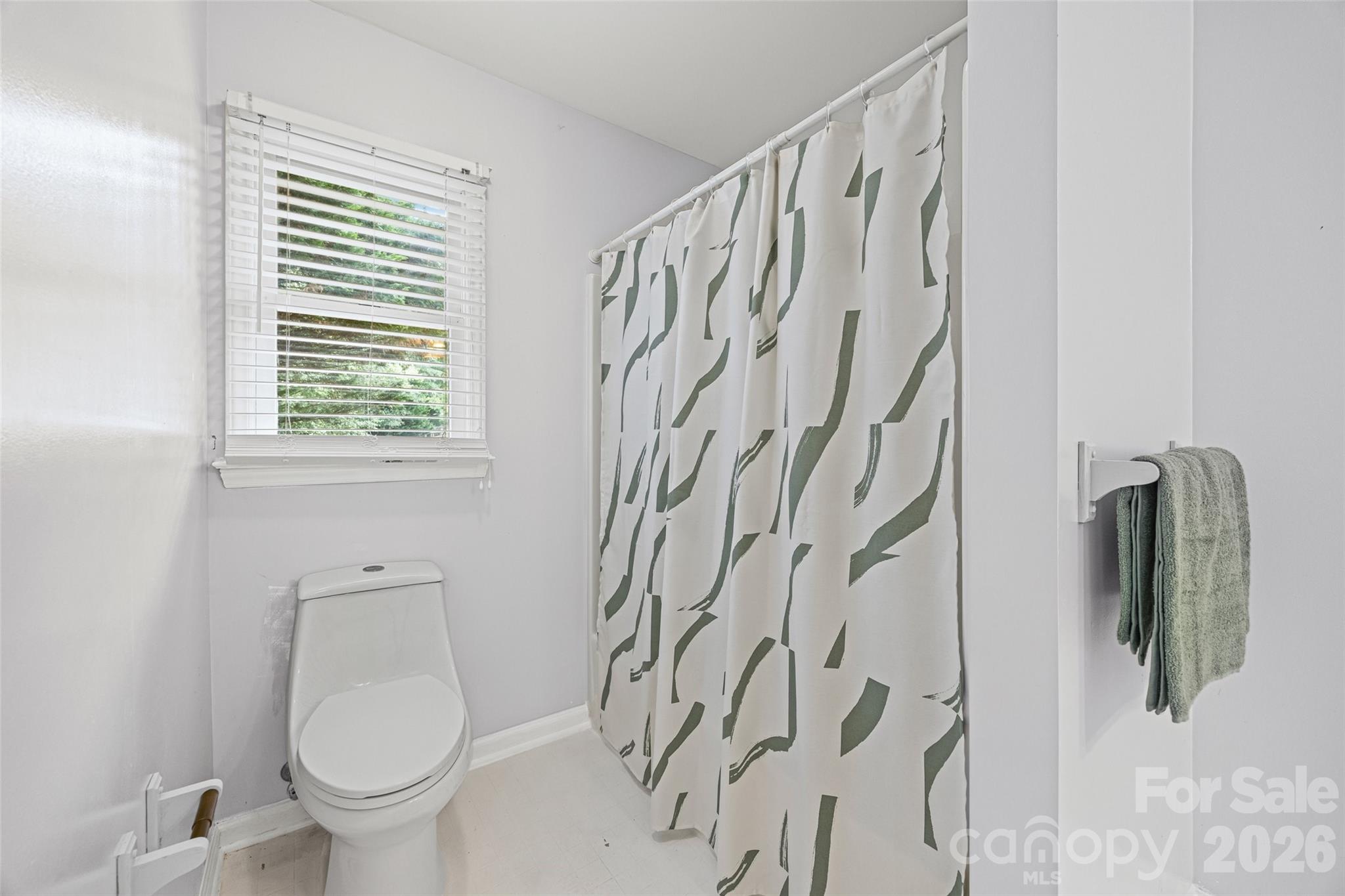 Tega Cay - Residential