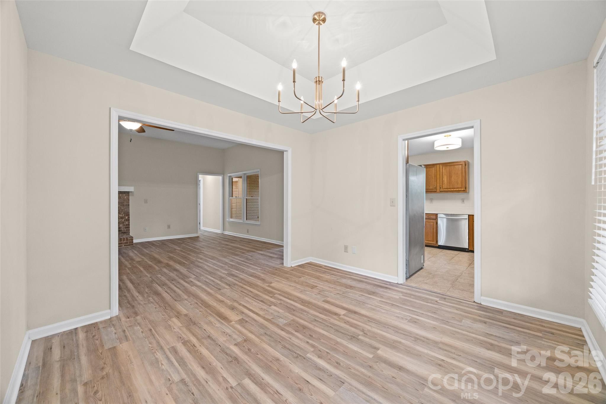 Tega Cay - Residential