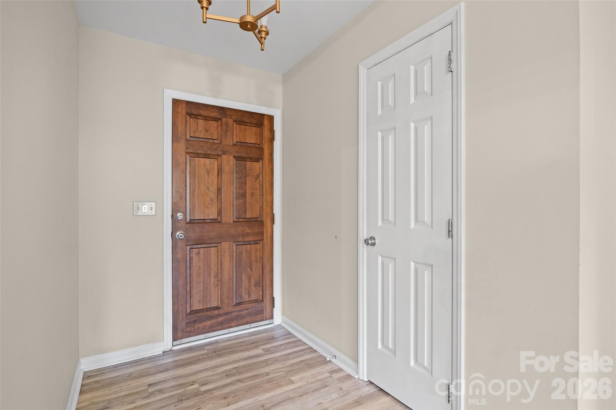 Tega Cay - Residential