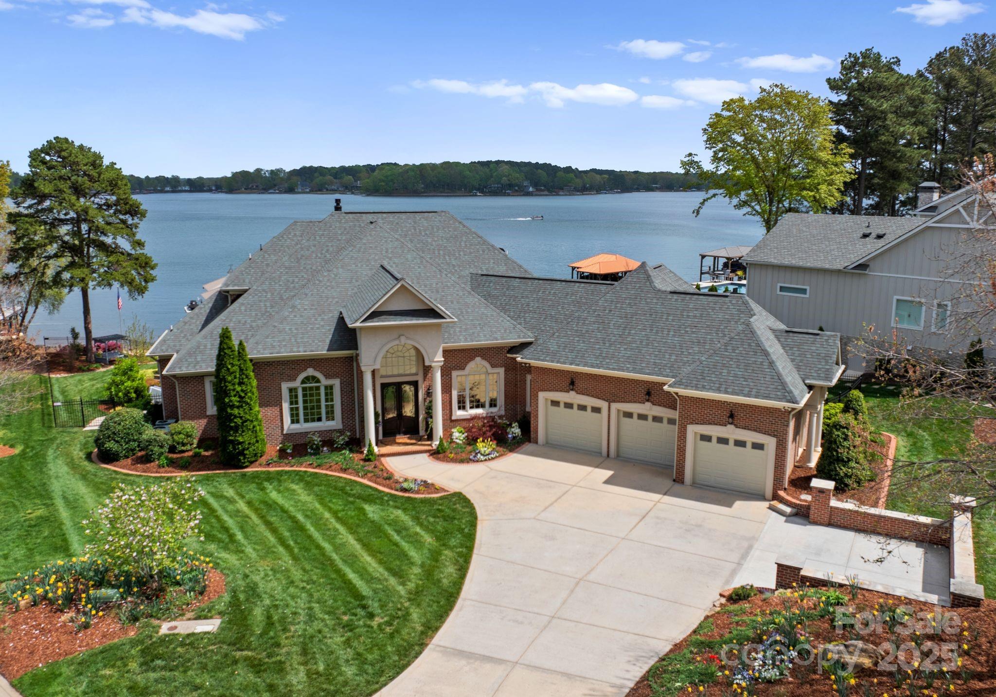 Sailview - Residential