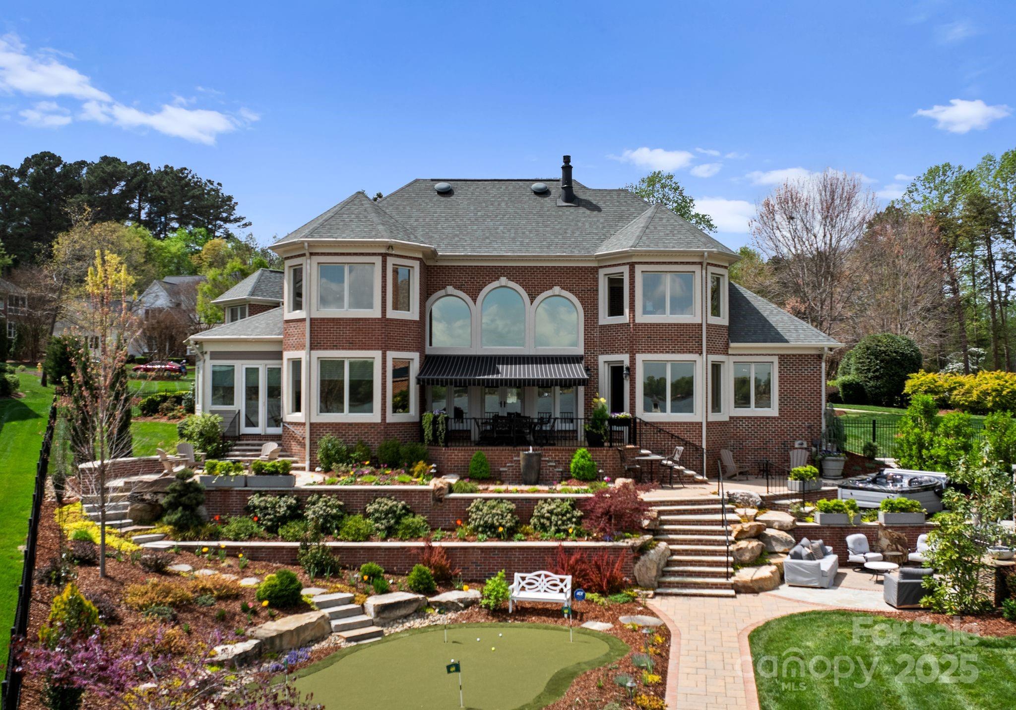 Sailview - Residential