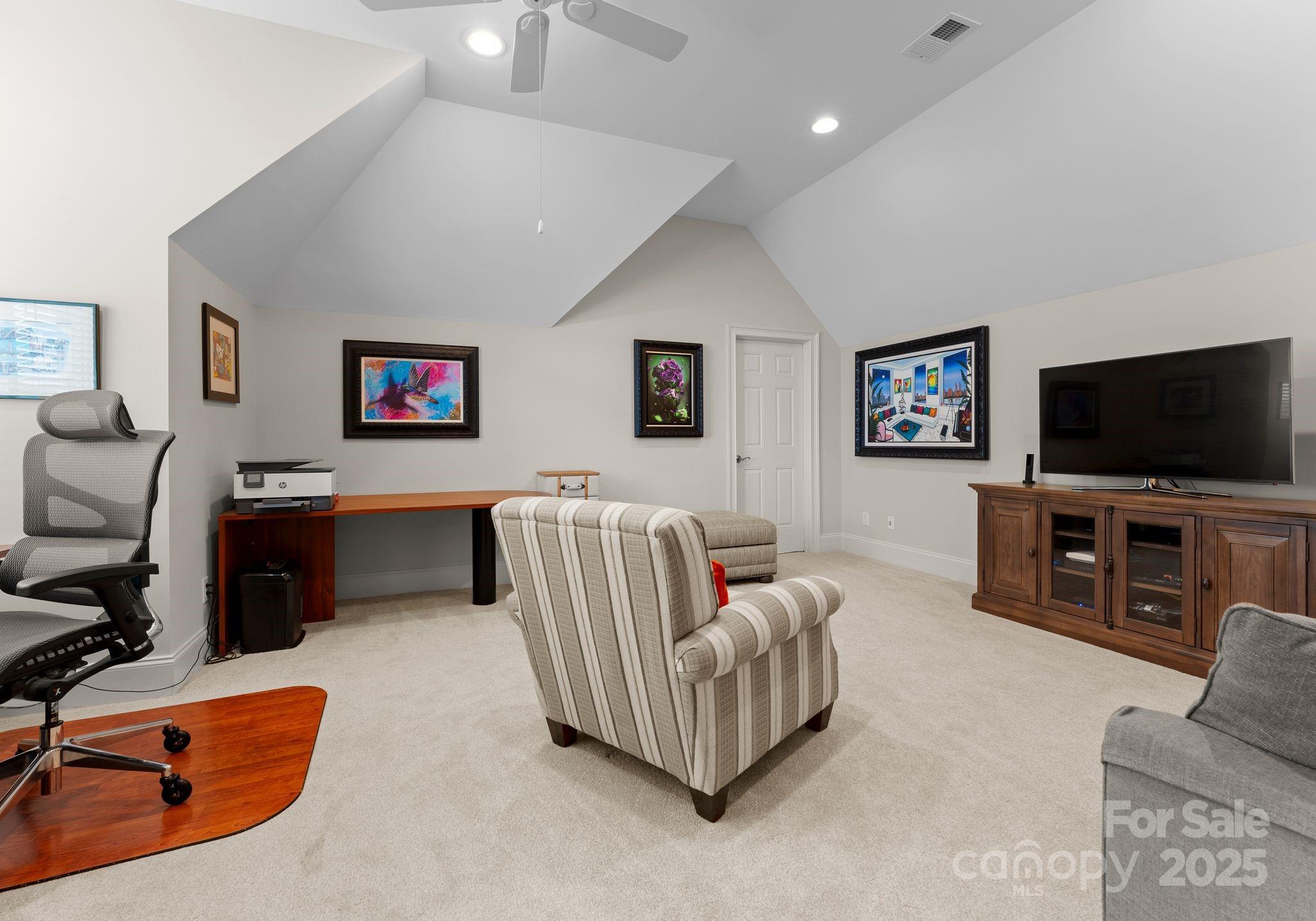 Sailview - Residential