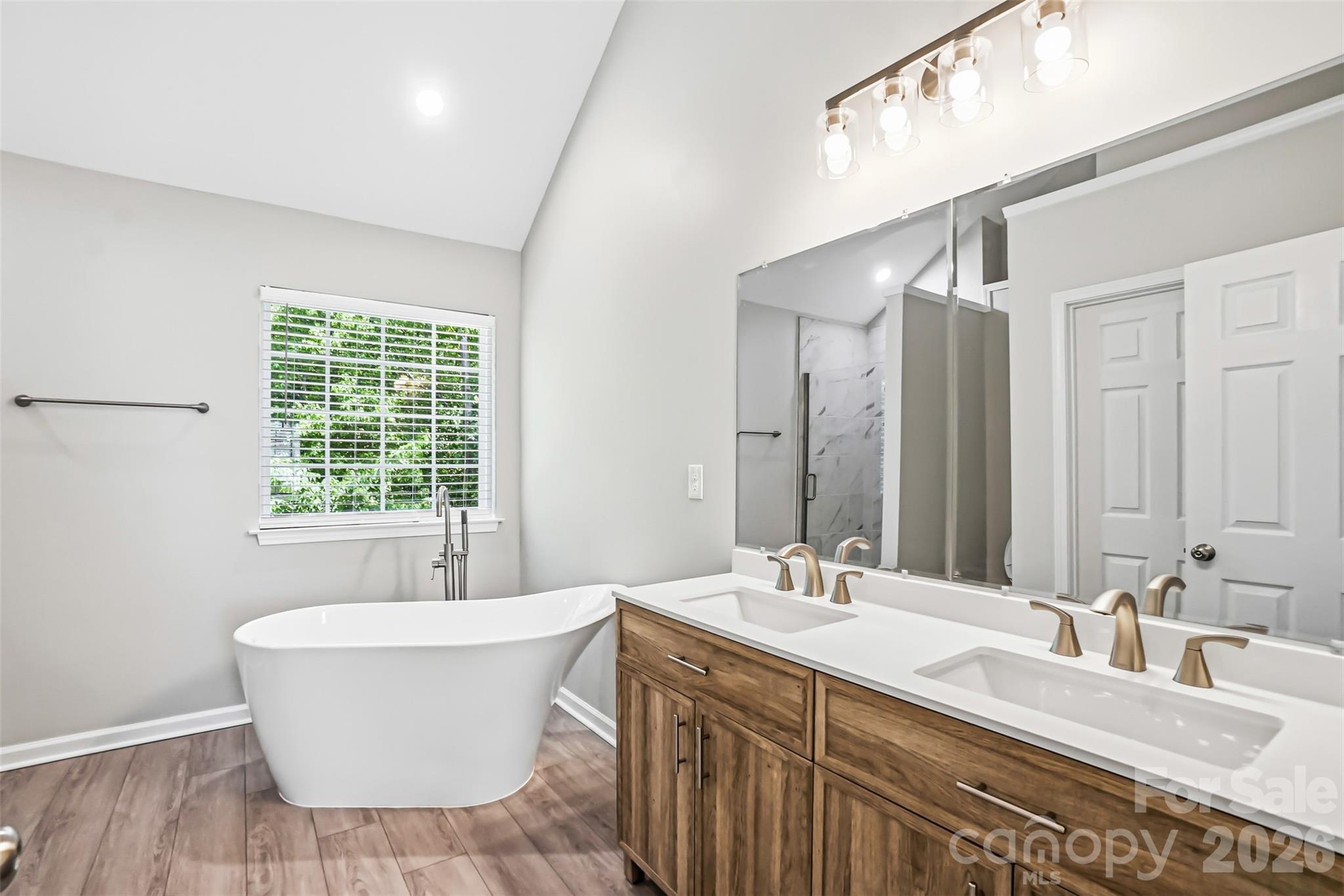 Eagle Ridge - Residential