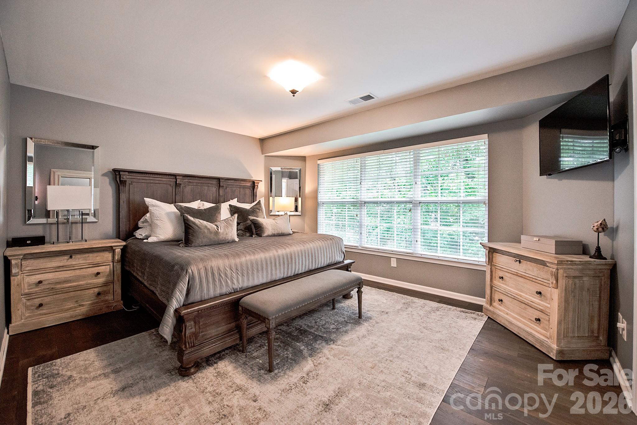 Thornhill - Residential
