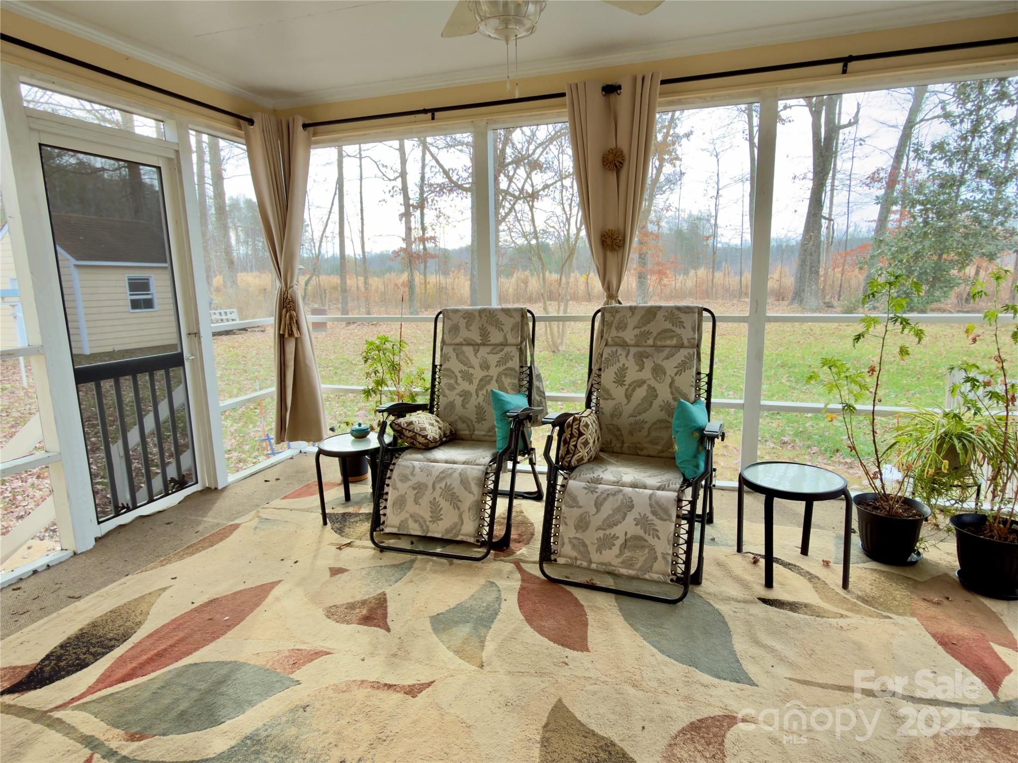 Willow Run - Residential