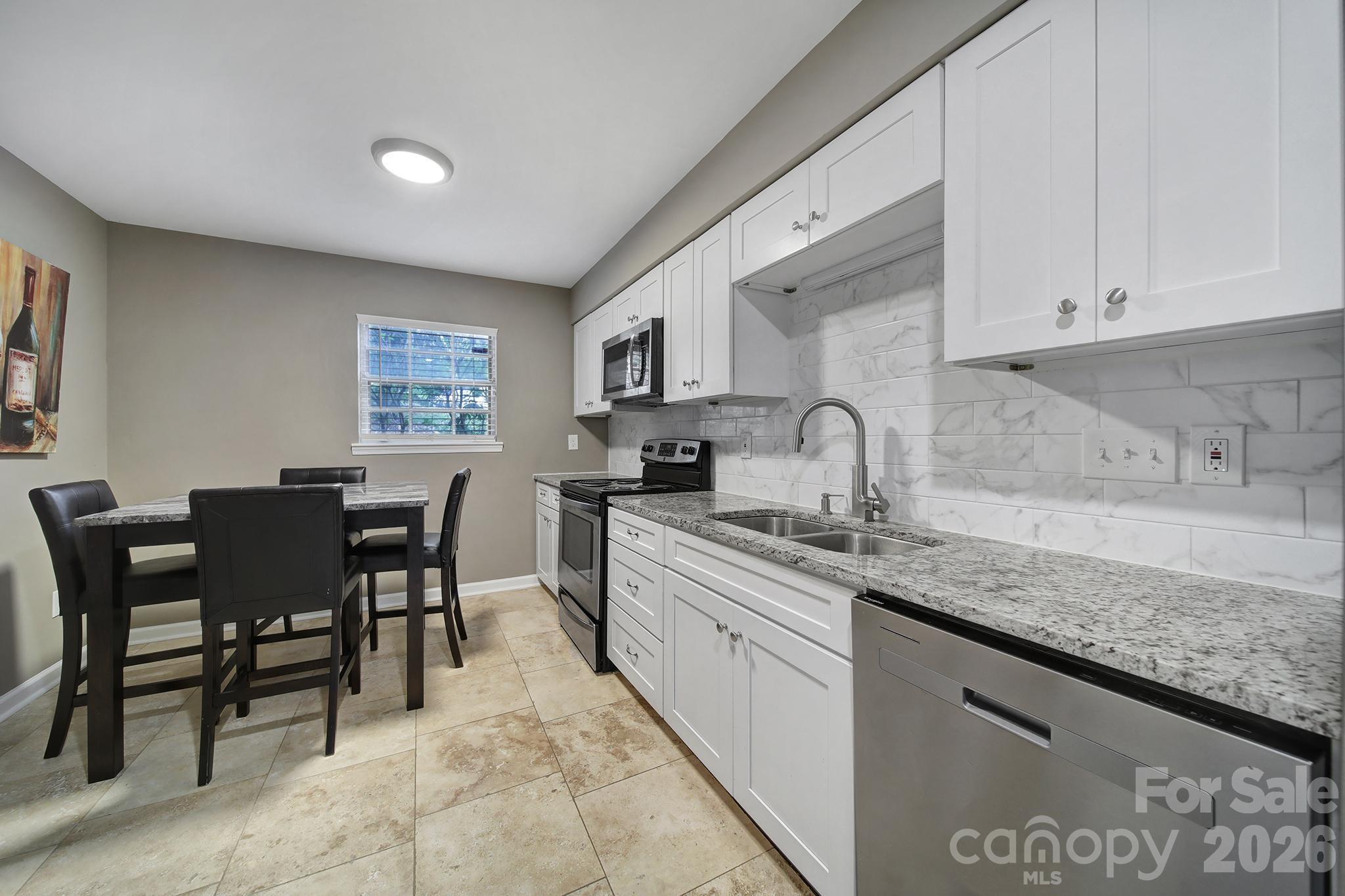 Lexington Commons - Residential