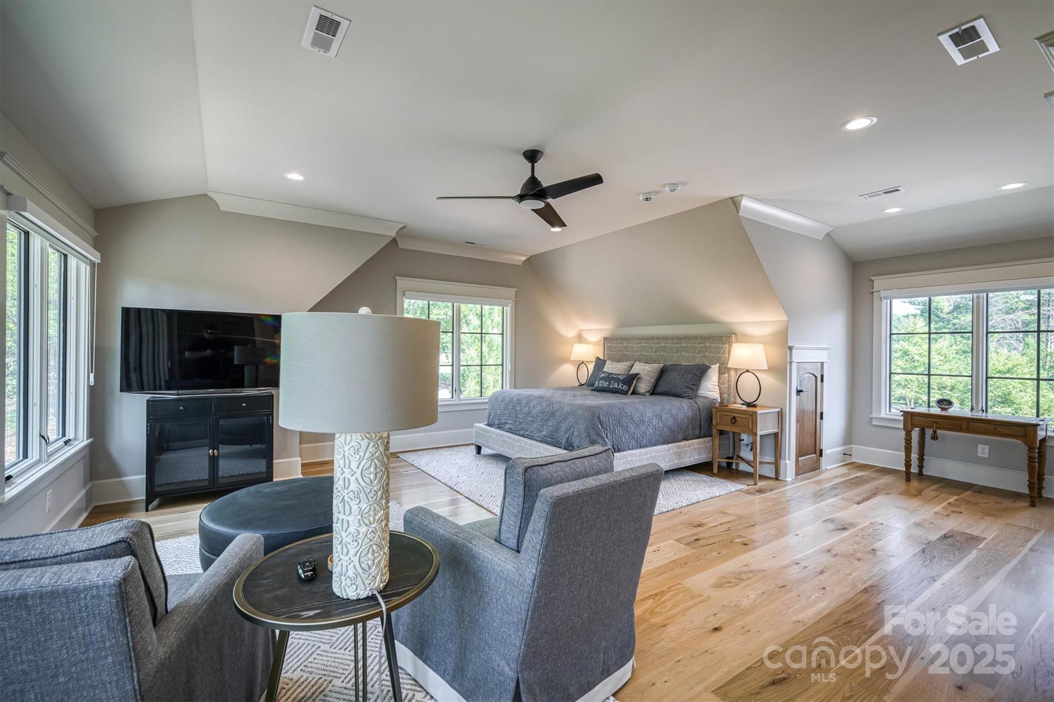 Old Wildlife Club - Residential