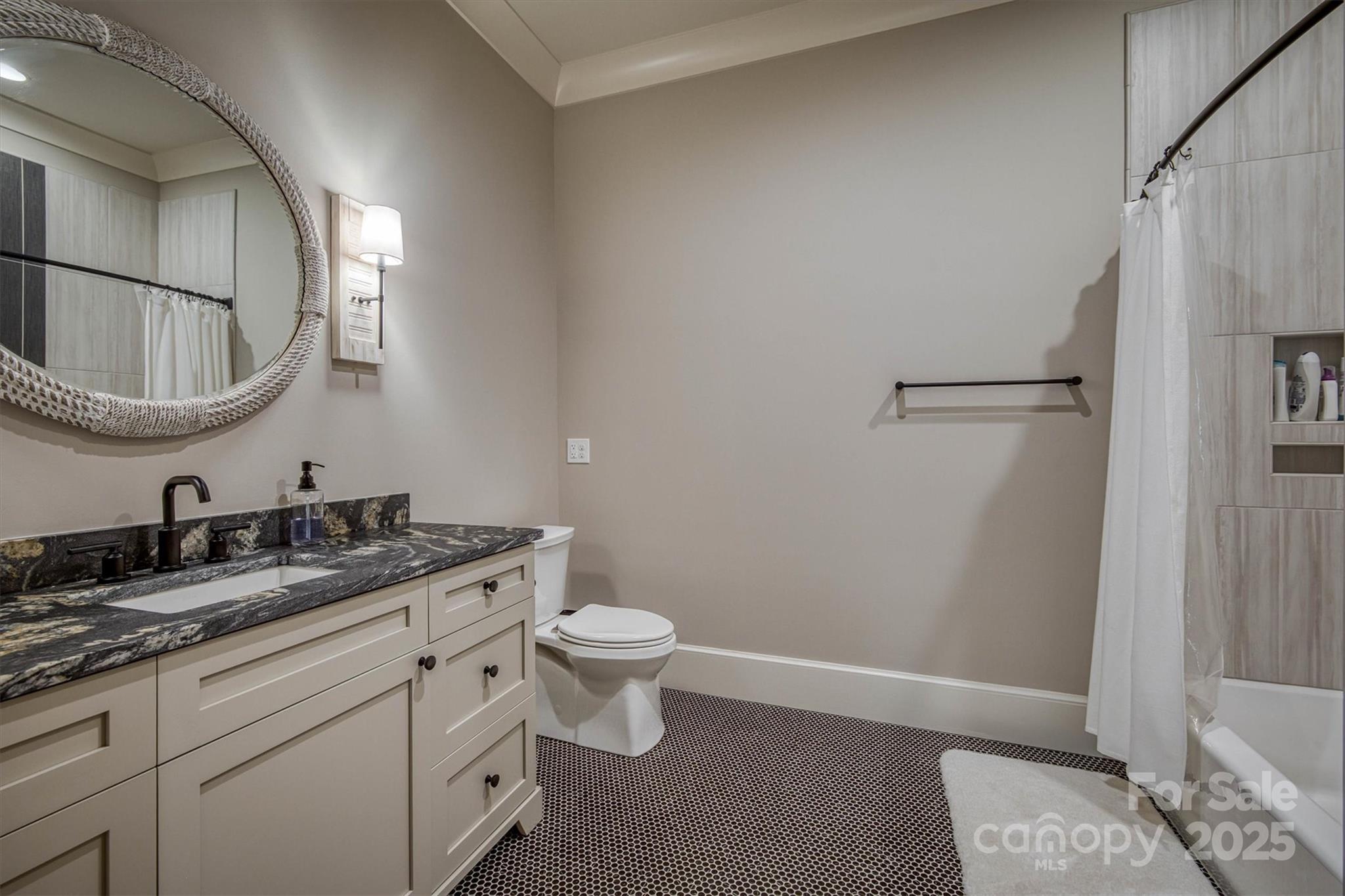 Old Wildlife Club - Residential